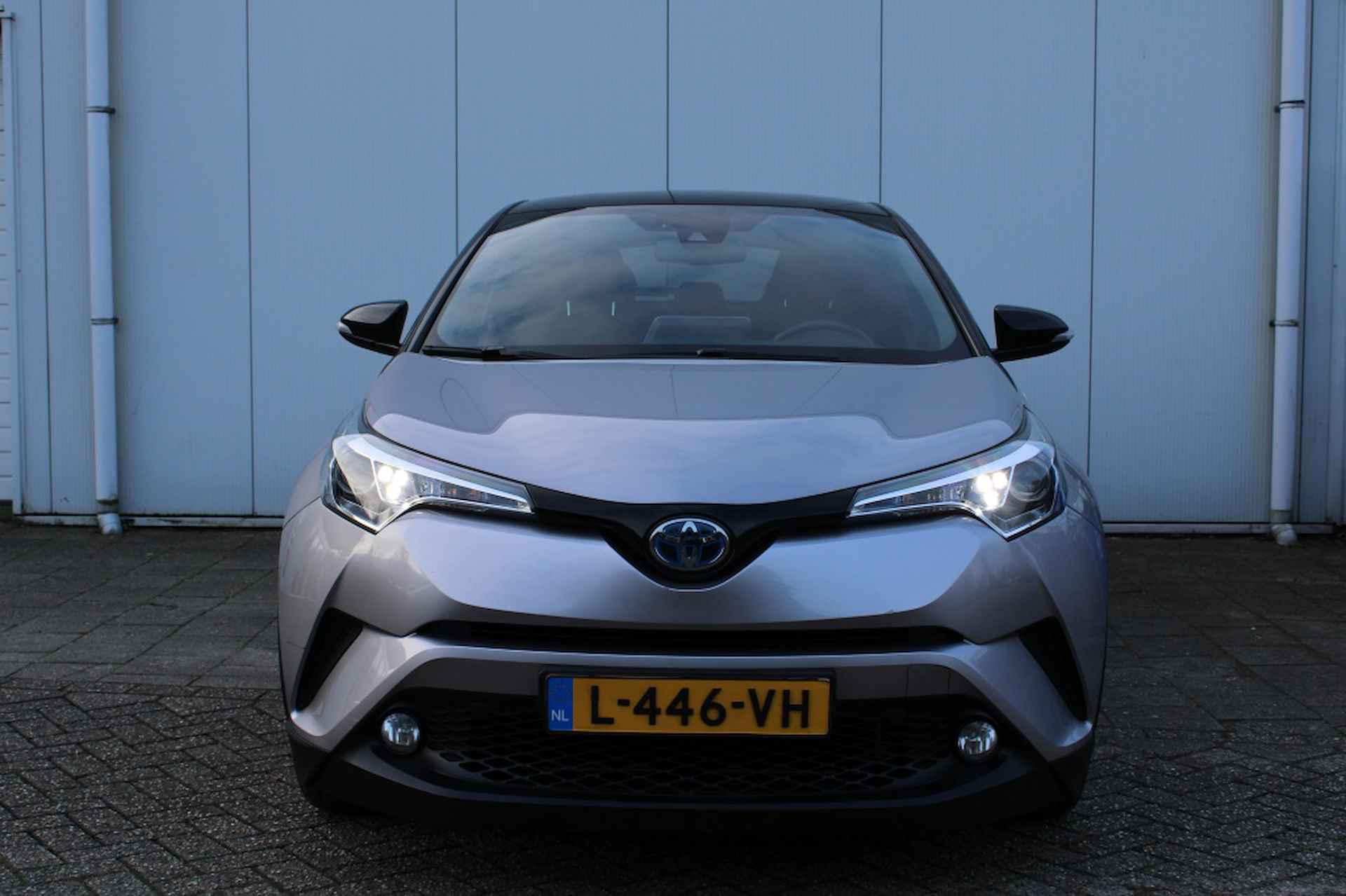 Toyota C-HR 1.8 Hybride Executive Ultimate - 10/28