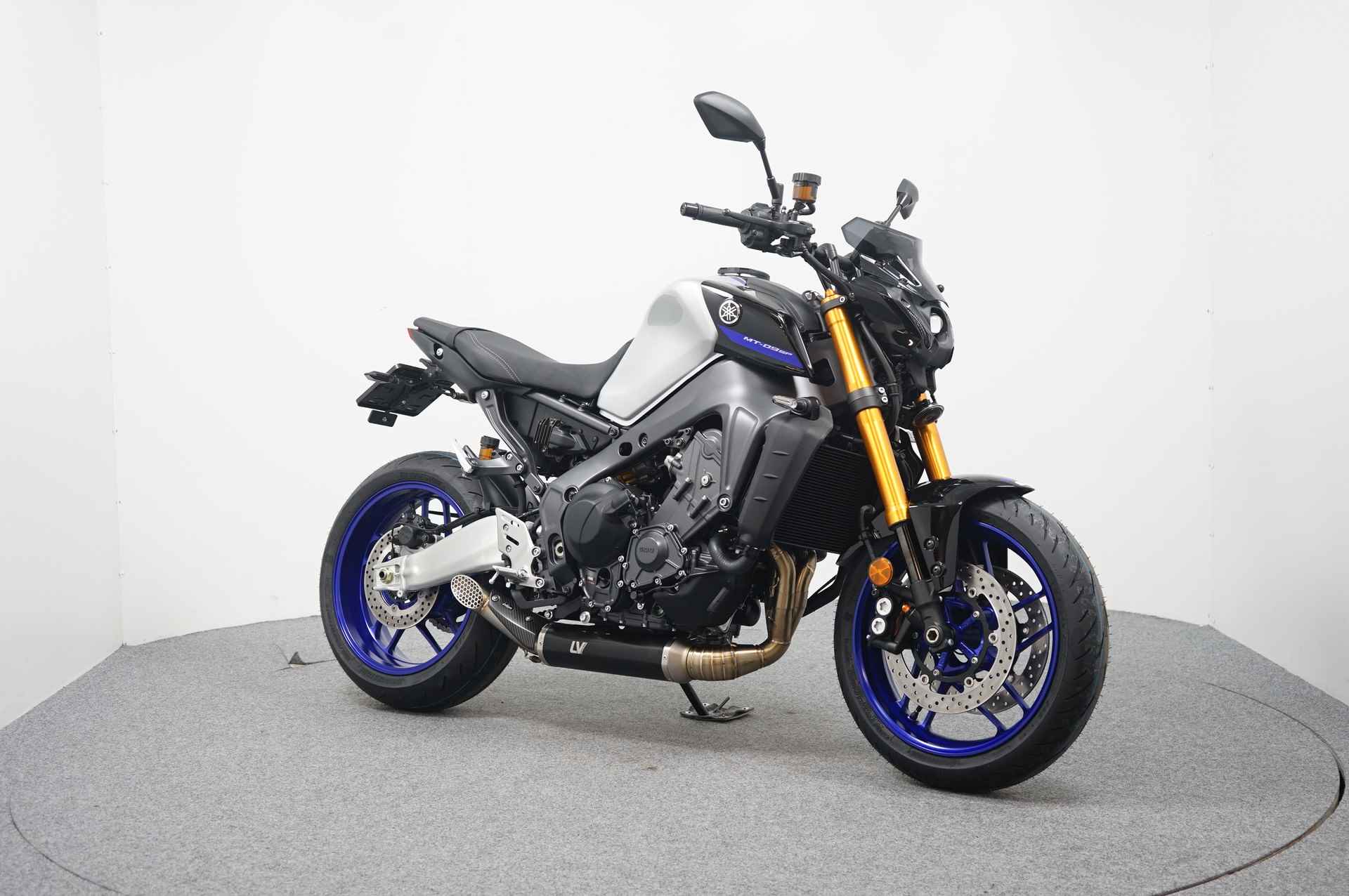 Yamaha MT-09 SP ABS - 2/15