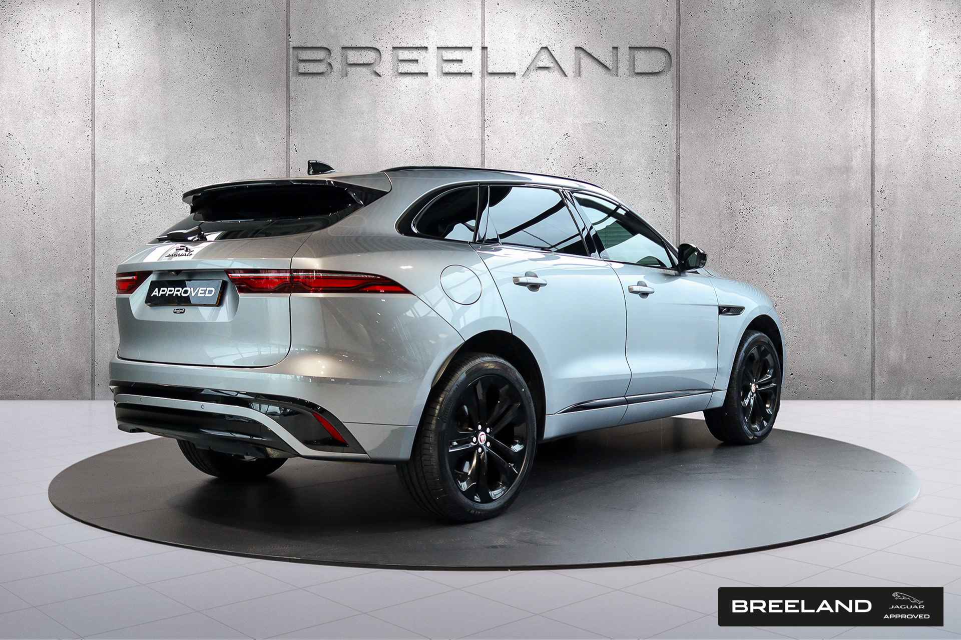 Jaguar F-Pace P400e R-Dynamic HSE | Panoramadak | Cold Climate Pack - 2/35