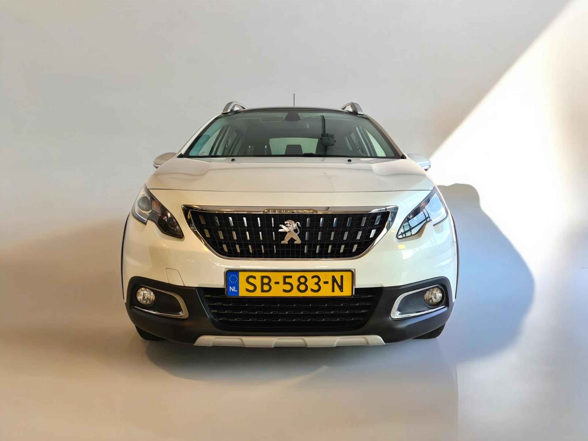 PEUGEOT 2008 1.2 PureTech 110pk Allure TREKHAAK NAVI LMV PDC - 10/28