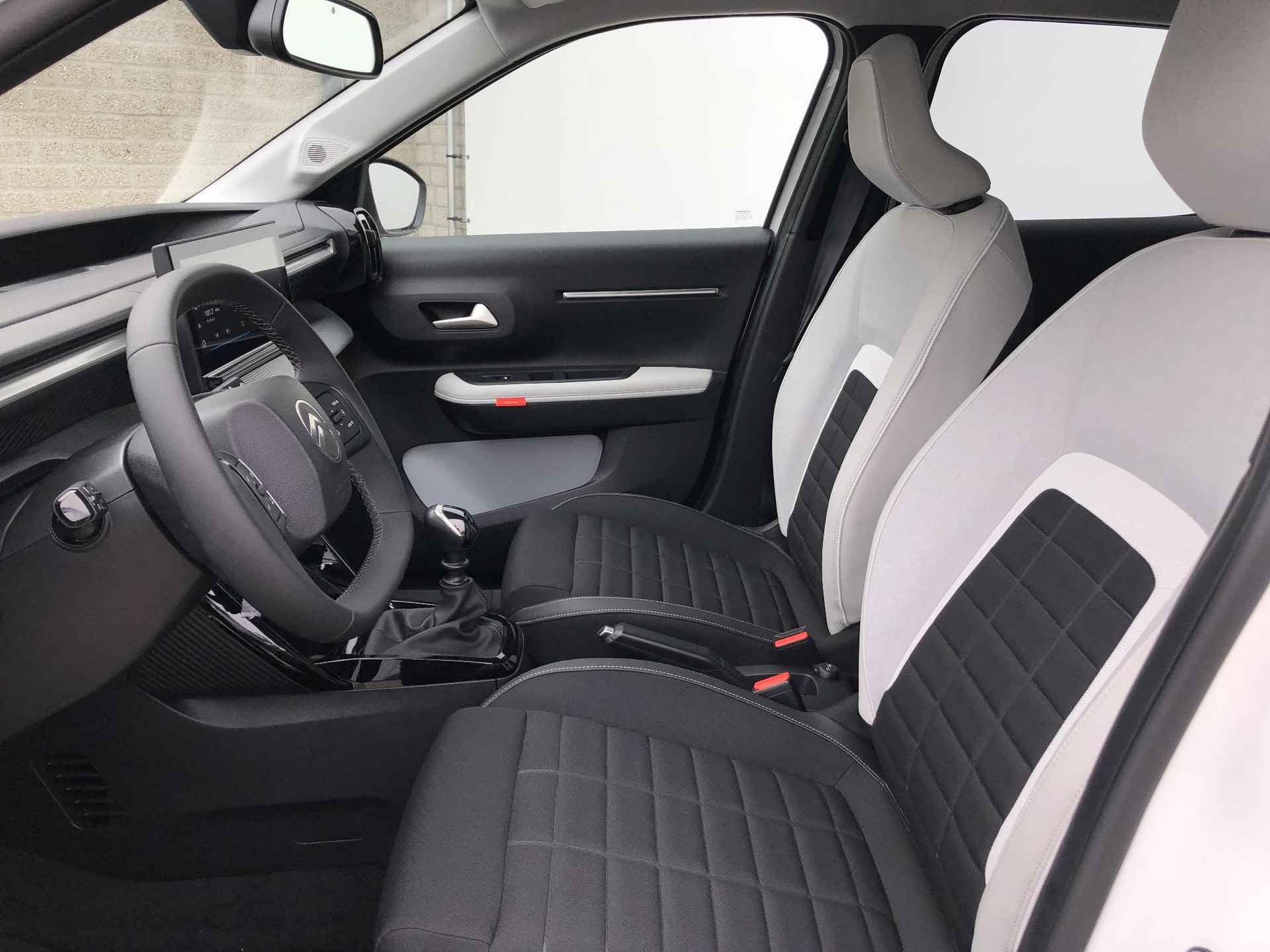 Citroen C3 1.2 Turbo Max | Nieuw te bestellen vanaf €21.690,- | - 11/40