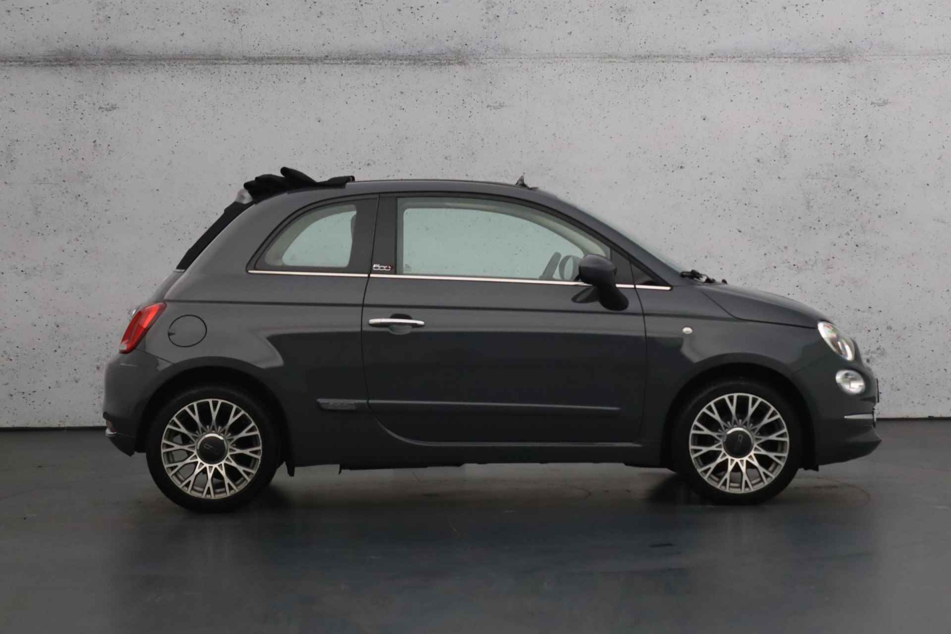 Fiat 500C 0.9 TwinAir Turbo Lounge | Elektrisch bedienbaar open dak | Airconditioning | Navigatie - 8/28