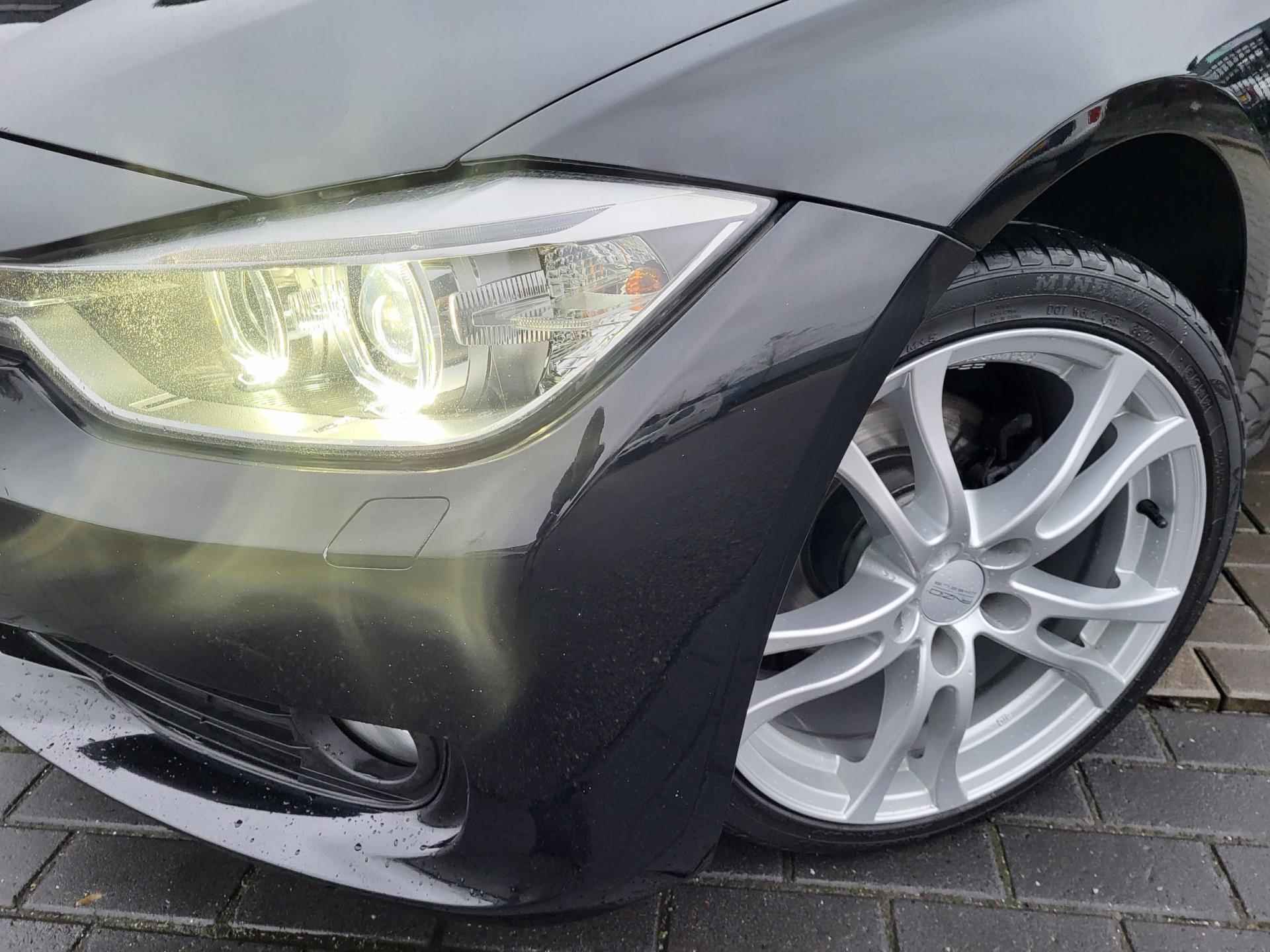 BMW 3-serie 320i EfficientDynamics Edition Upgrade Edition - 4/37