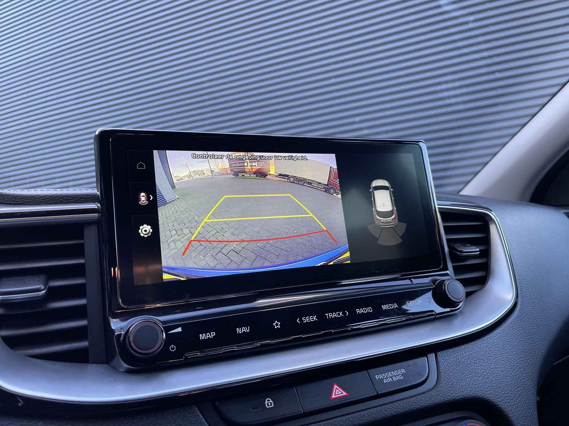 Kia XCeed 1.6 GDi PHEV DynamicLine | Navigatie | Camera | Apple Carplay/Android Auto | LED Koplampen | Keyless Entry | Rijklaarprijs! - 16/27