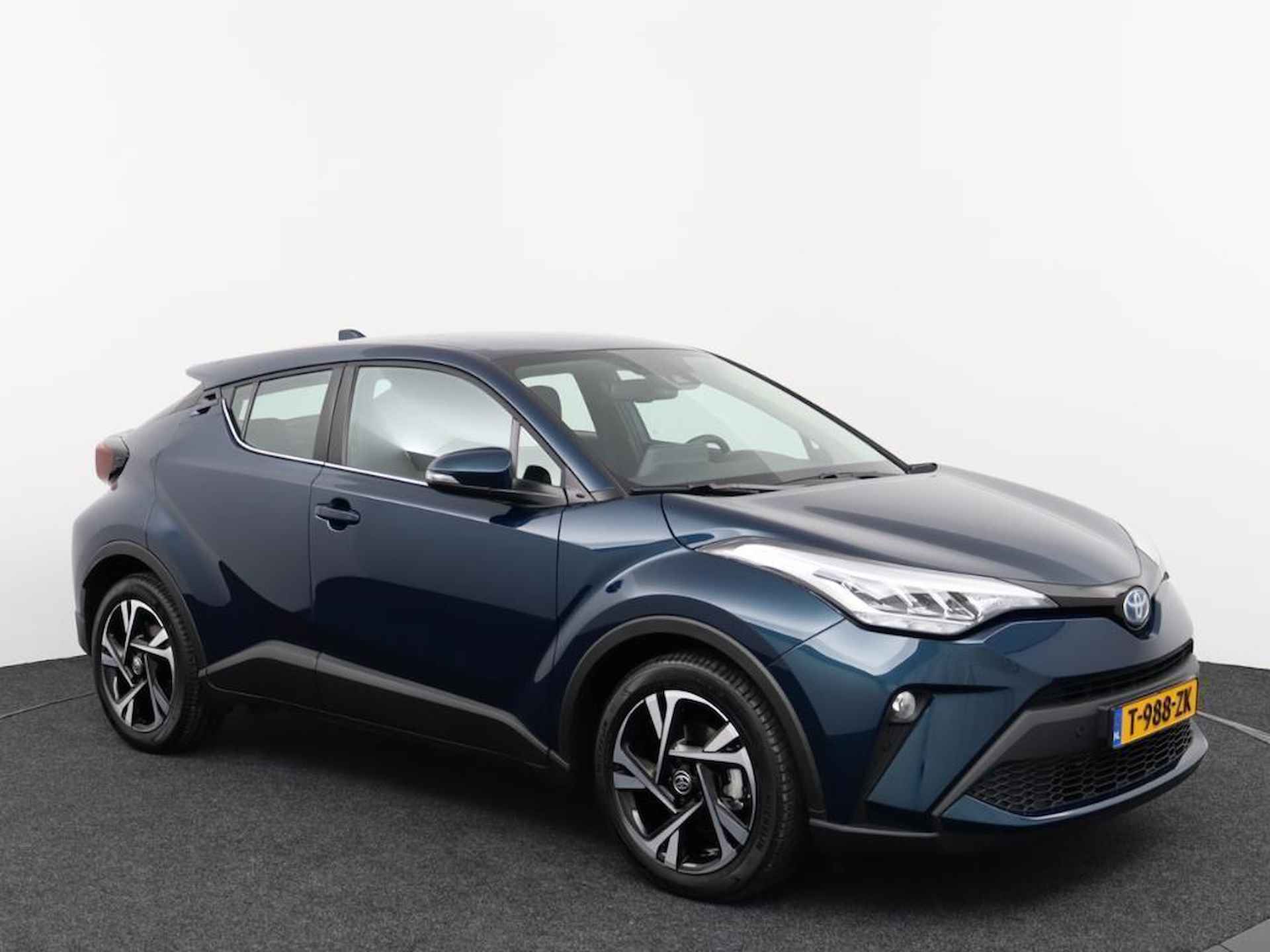 Toyota C-HR 2.0 Hybrid Dynamic | LED | Blind Spot Monitor | Navigatie via Apple Carplay | Android Auto | - 14/45