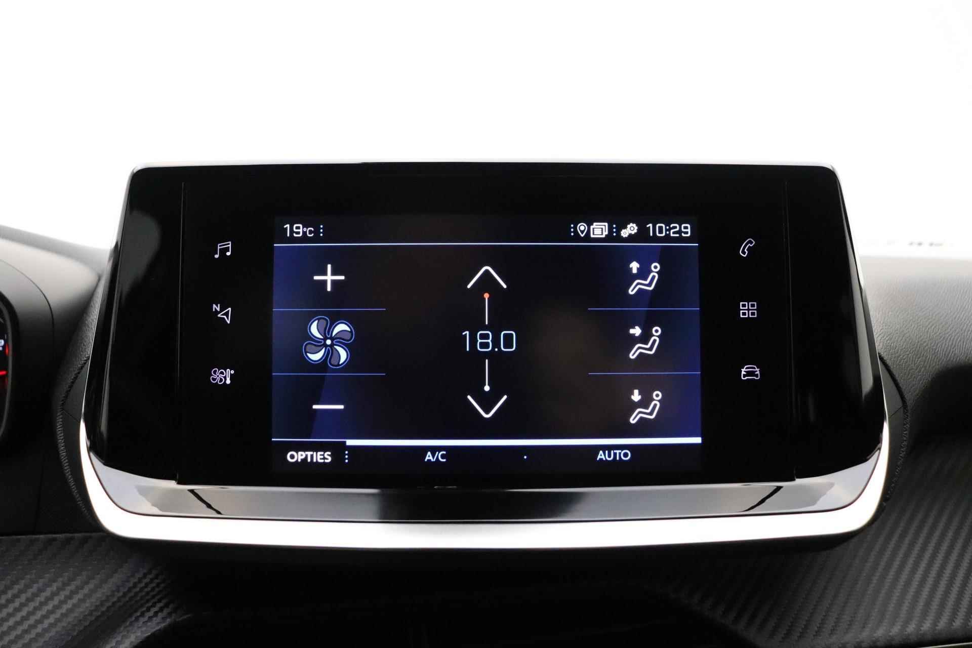 Peugeot 2008 1.2 PureTech Allure 130 Pk | Navigatie | Stoelverwarming | Cruise Control | Lage KM Stand | Climate Control - 21/33