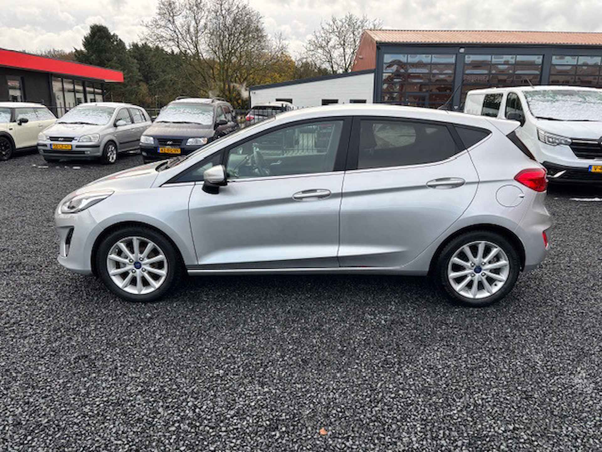 Ford Fiesta 1.0 ECOBOOST TITANIUM AUTOMAAT CARPLAY PDC CL - 8/23