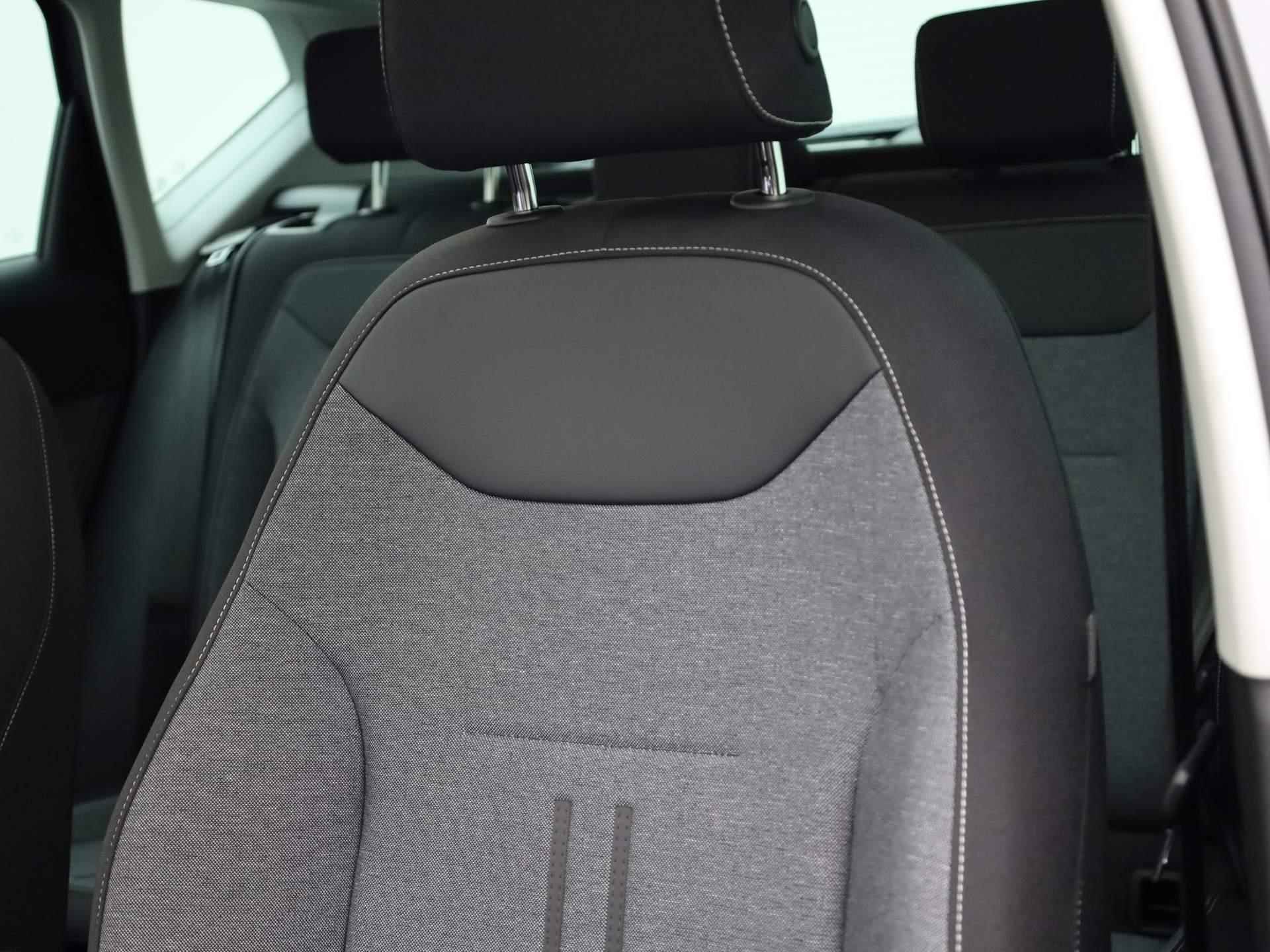 SEAT Ateca 1.5 TSI/150Pk Style · Parkeersensoren · Navigatie · Beats Audio - 20/50