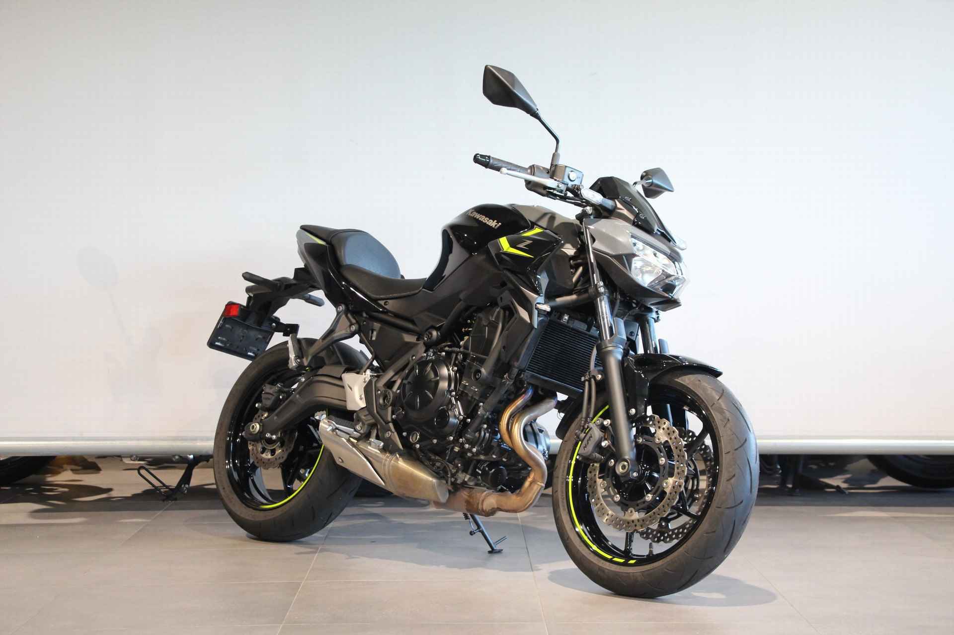 Kawasaki Z 650 35 KW - 2/12