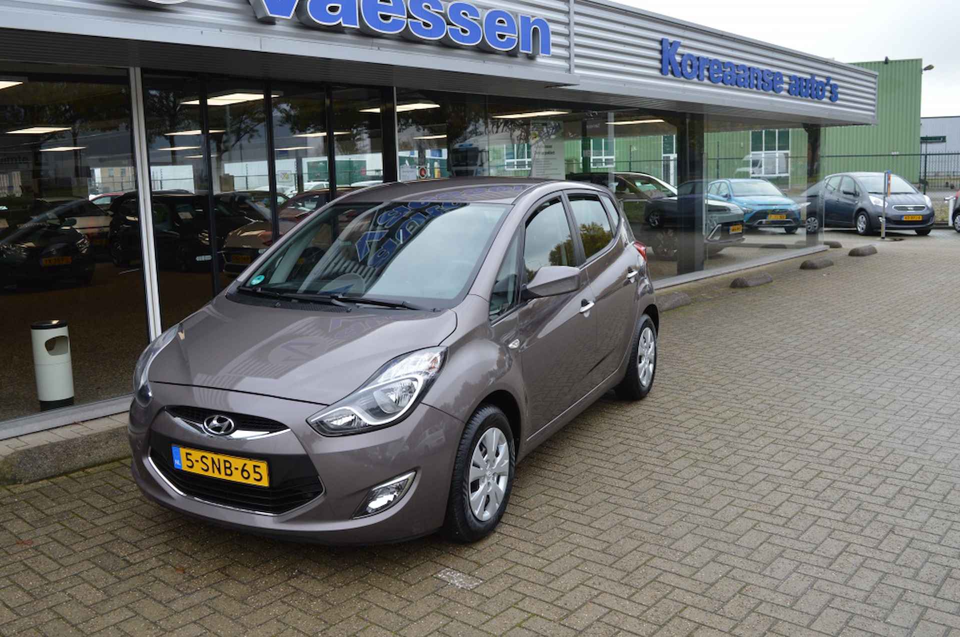 Hyundai ix20 1.6i 125pk Automaat Airco All weather banden - 2/18