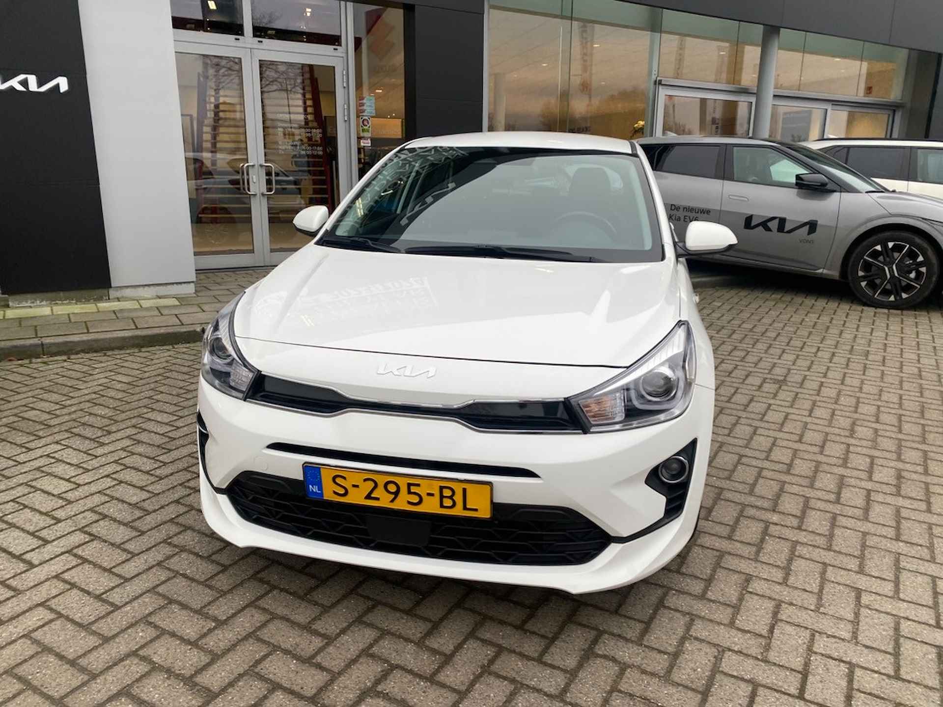 Kia Rio 1.0 T-GDi MHEV DynamicLine - 3/14