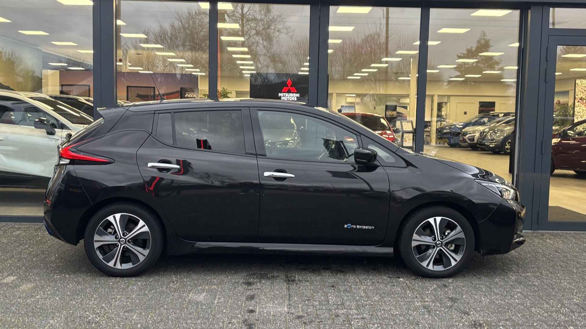 Nissan LEAF 40 kWh N-Connecta - 14/28