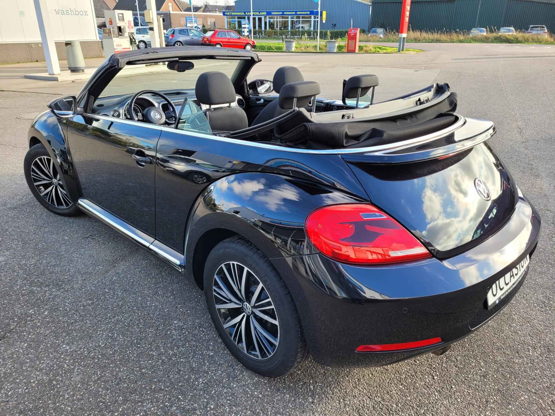 Volkswagen Beetle Cabriolet 1.2 TSI Exclusive Series - 5/30