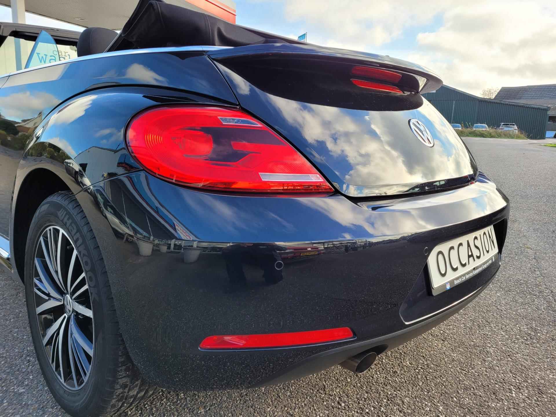 Volkswagen Beetle Cabriolet 1.2 TSI Exclusive Series - 14/30