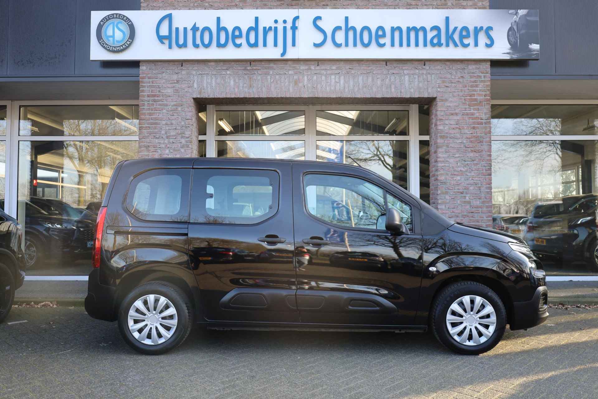 Citroen Berlingo 1.2 PureTech 5-PERSOONS CARPLAY CAMERA CRUISE VERKEERSBORD/RIJBAANDETECTIE - 3/44