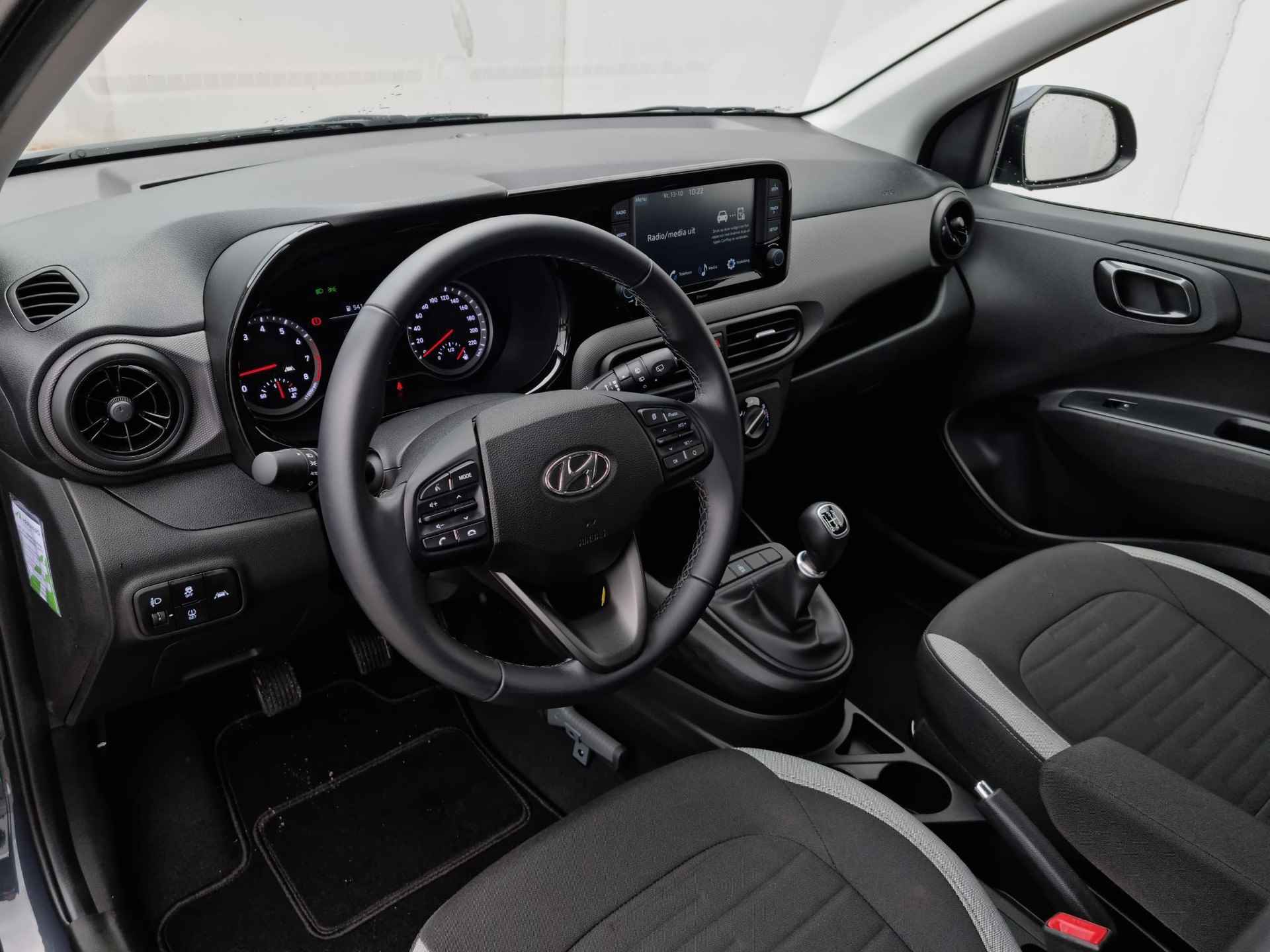 Hyundai i10 1.0 Comfort / Private Lease Vanaf €275 / Origineel NL / Navigatie via Android Auto/Apple Carplay - 25/36