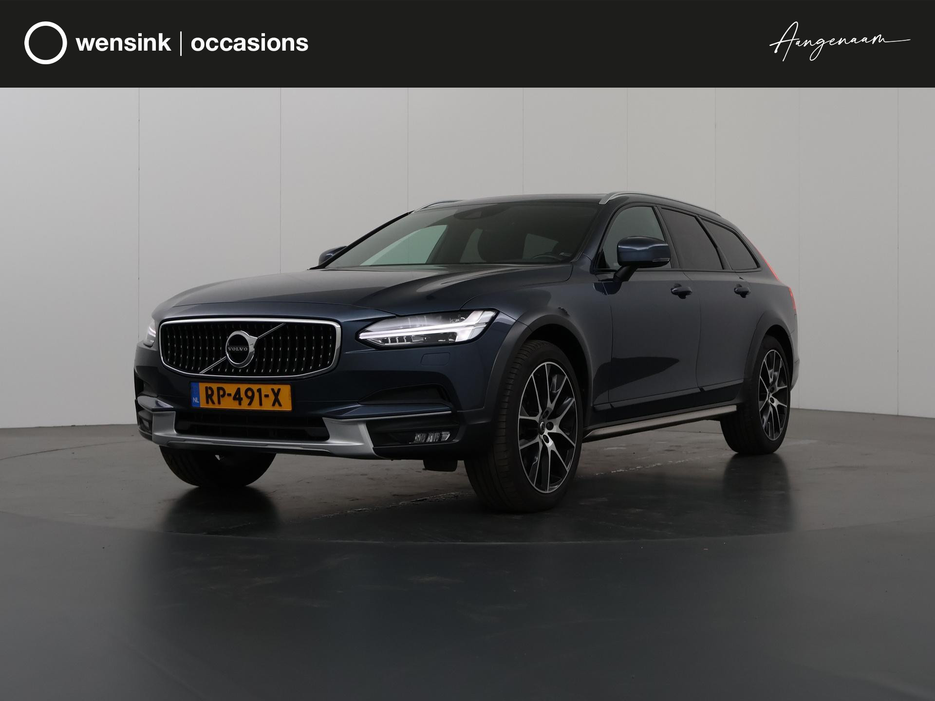 Volvo V90 Cross Country 2.0 T5 | 1e Eigenaar | Trekhaak | Panoramadak | Apple Carplay | Virtual cockpit | Cruise Control Adaptief |