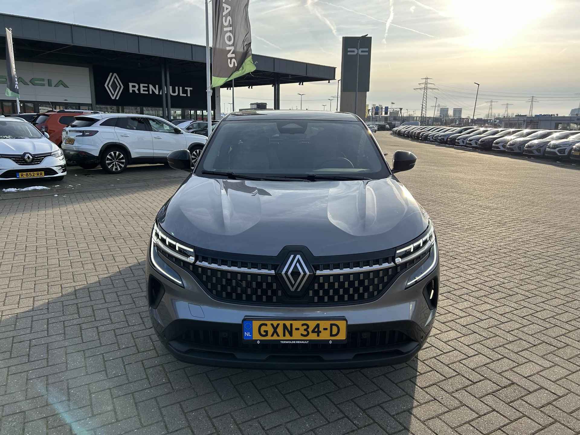 Renault Austral 1.3 Mild Hybrid 160 X-tronic Techno - 12/19