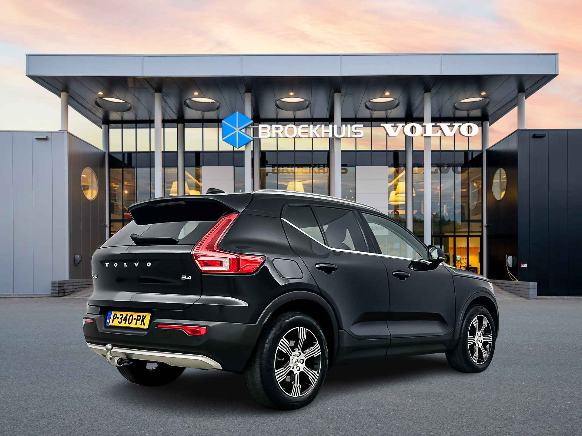 Volvo XC40 B4 Inscription | Adaptieve cruise | BLIS | Parkeercamera | Stoel/stuurverwarming | Trekhaak | Getint glas - 4/34