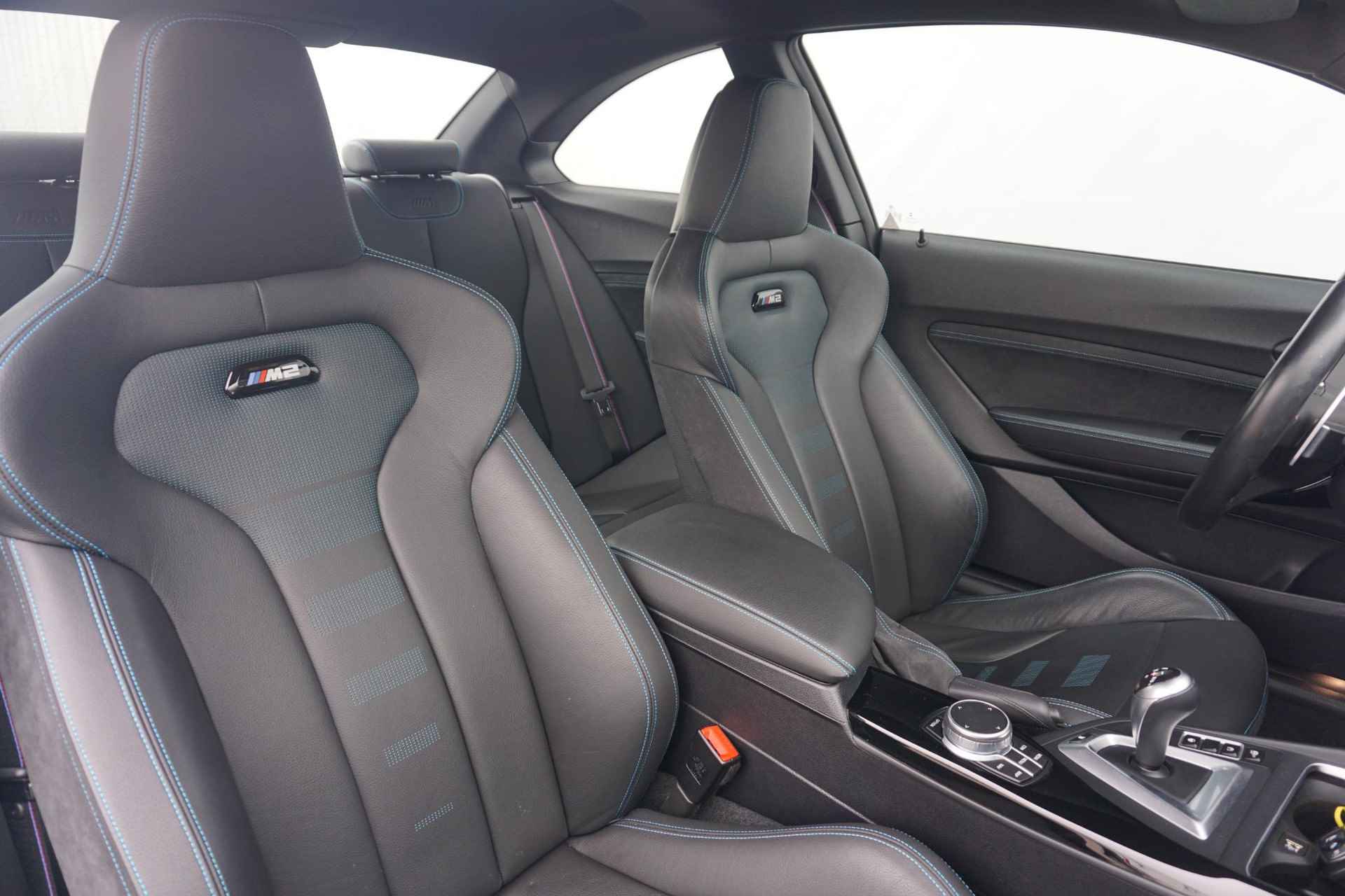 BMW M2 Coupé Competition 19'' / Comfort Acces / Elektrisch verstelbare stoelen / Adaptieve LED - 11/27