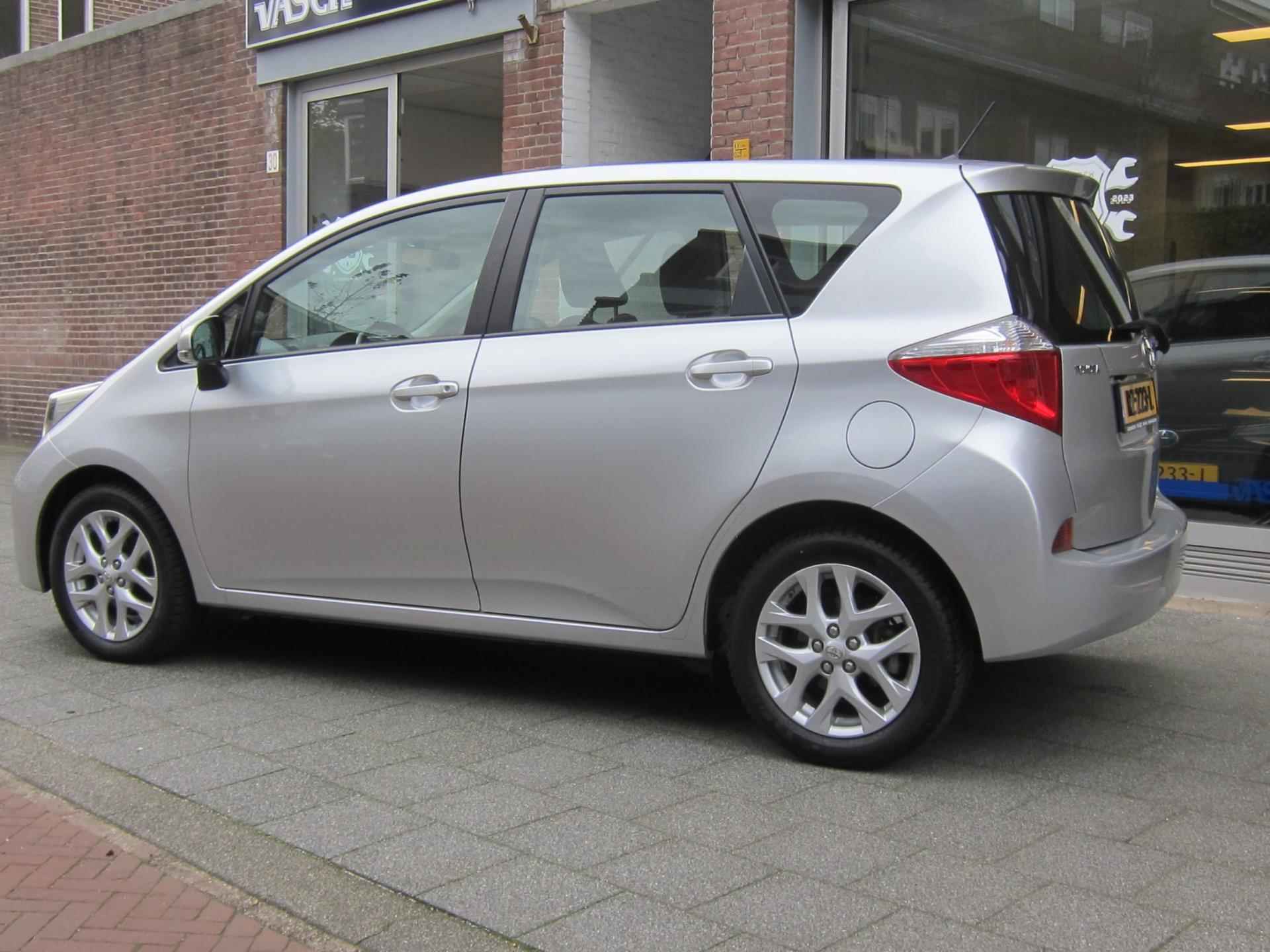 Toyota Verso-S 1.3 VVT-i Aspiration All In Prijs Bovaggarantie - 5/25