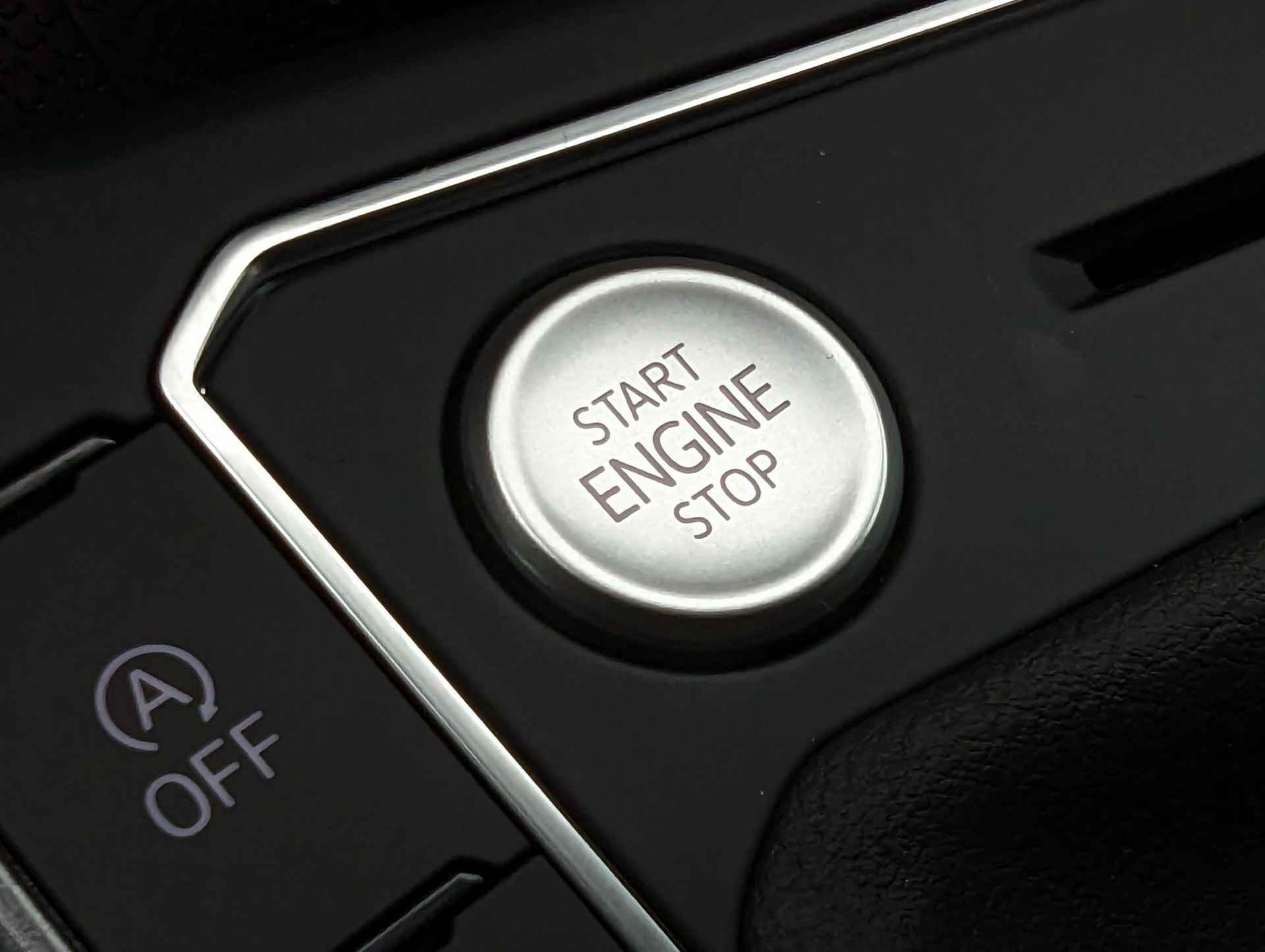 Volkswagen Taigo 1.0 TSI 110pk DSG Style | Comfort Pakket | Digital Cockpit Pro | Multimedia Pakket - 33/34