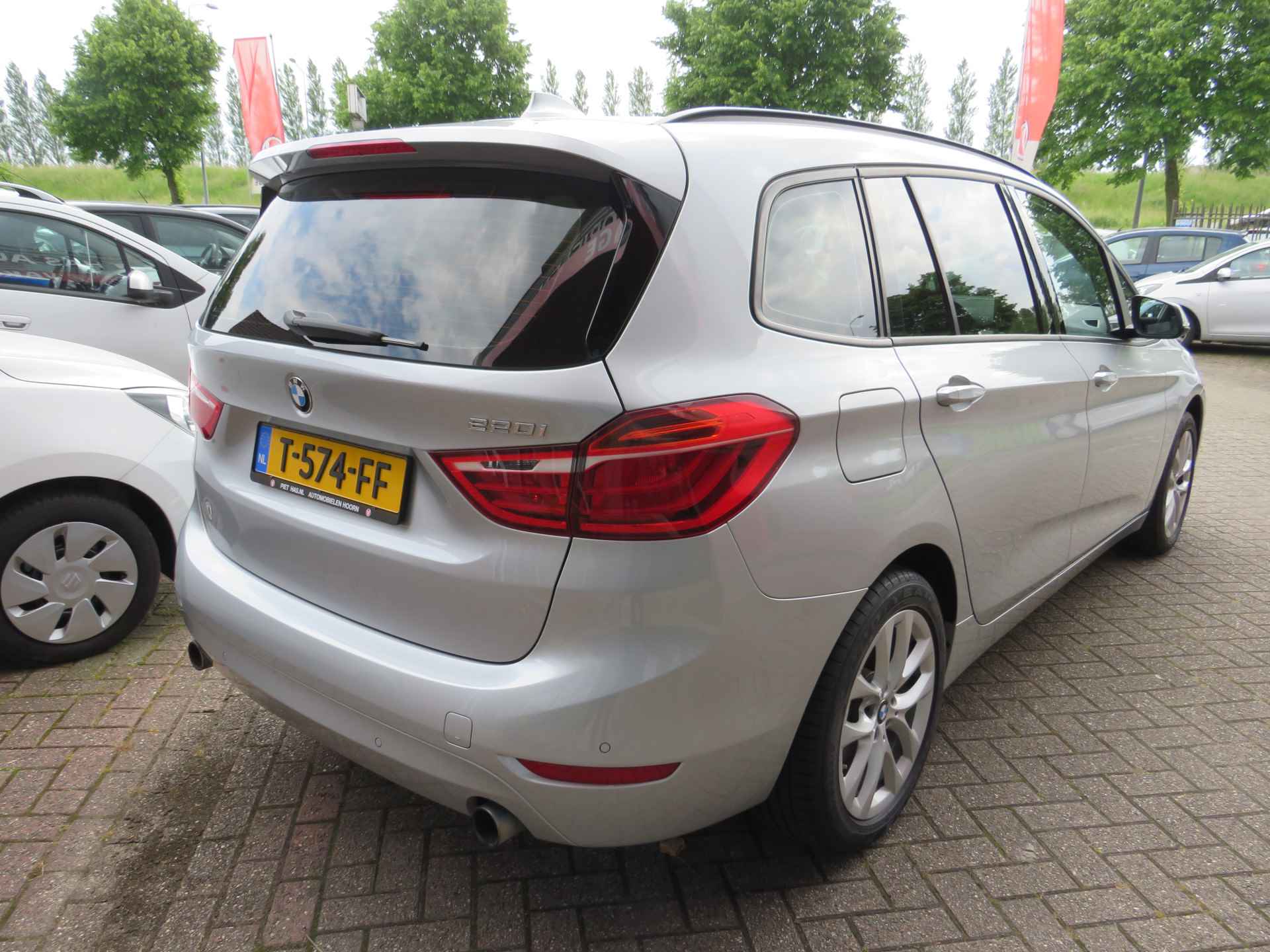 BMW 2 Serie Gran Tourer 220i High Executive | Automaat| 192-PK| Superruim| | Clima-Airco | Cruise Control | Hoge instap | Inc. BOVAG-Garantie - 6/43