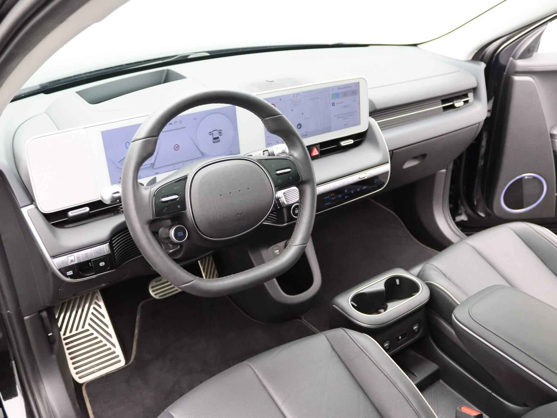 Hyundai IONIQ 5 Lounge 77 kWh | PANORAMADAK | BOSE AUDIO | LEDER | STOELVERWARMING V+A | ELEKTRISCHE ACHTERKLEP | STOELVENTILATIE | STUURWIEL VERWARMING | ADAPTIVE CRUISE CONTROL | ELEKTRISCHE BESTUURDERSTTOEL MET GEHEUGEN | LED KOPLAMPEN | LANE ASSIST | STOELVENTILATIE | HEAD-UP DISPLAY | APPLE CARPLAY/ANDROID AUTO | - 28/43