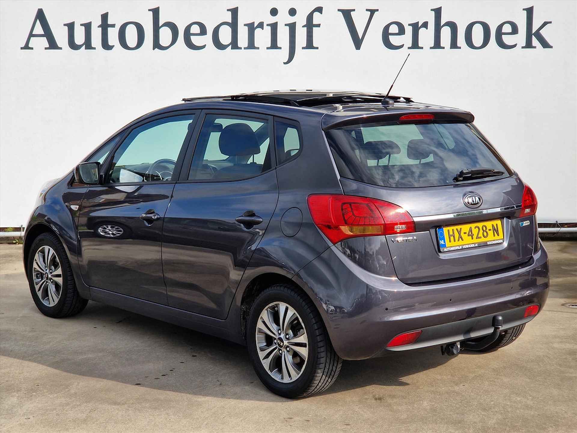 Kia Venga 1.4 CVVT 90pk Dynamic Plus Line | Trekhaak | Panodak | NL Auto | - 8/25