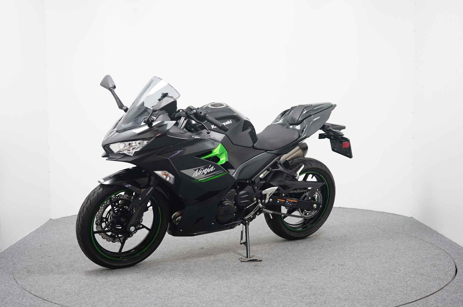 Kawasaki NINJA 400 - 4/15