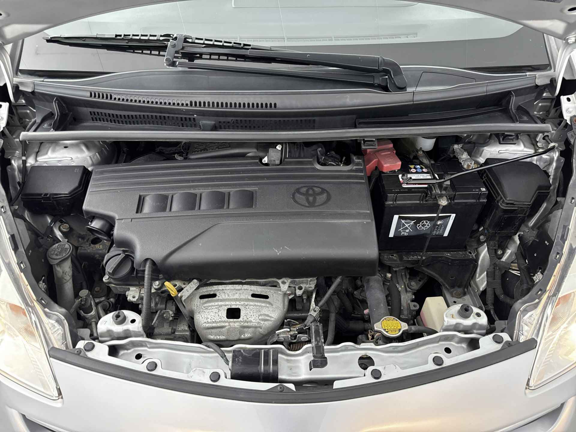 Toyota Verso-S 1.3 VVT-i Aspiration Limited | Navigatiesysteem | Achteruitrijcamera | Panoramadak | Lichtmetalen velgen | - 39/42