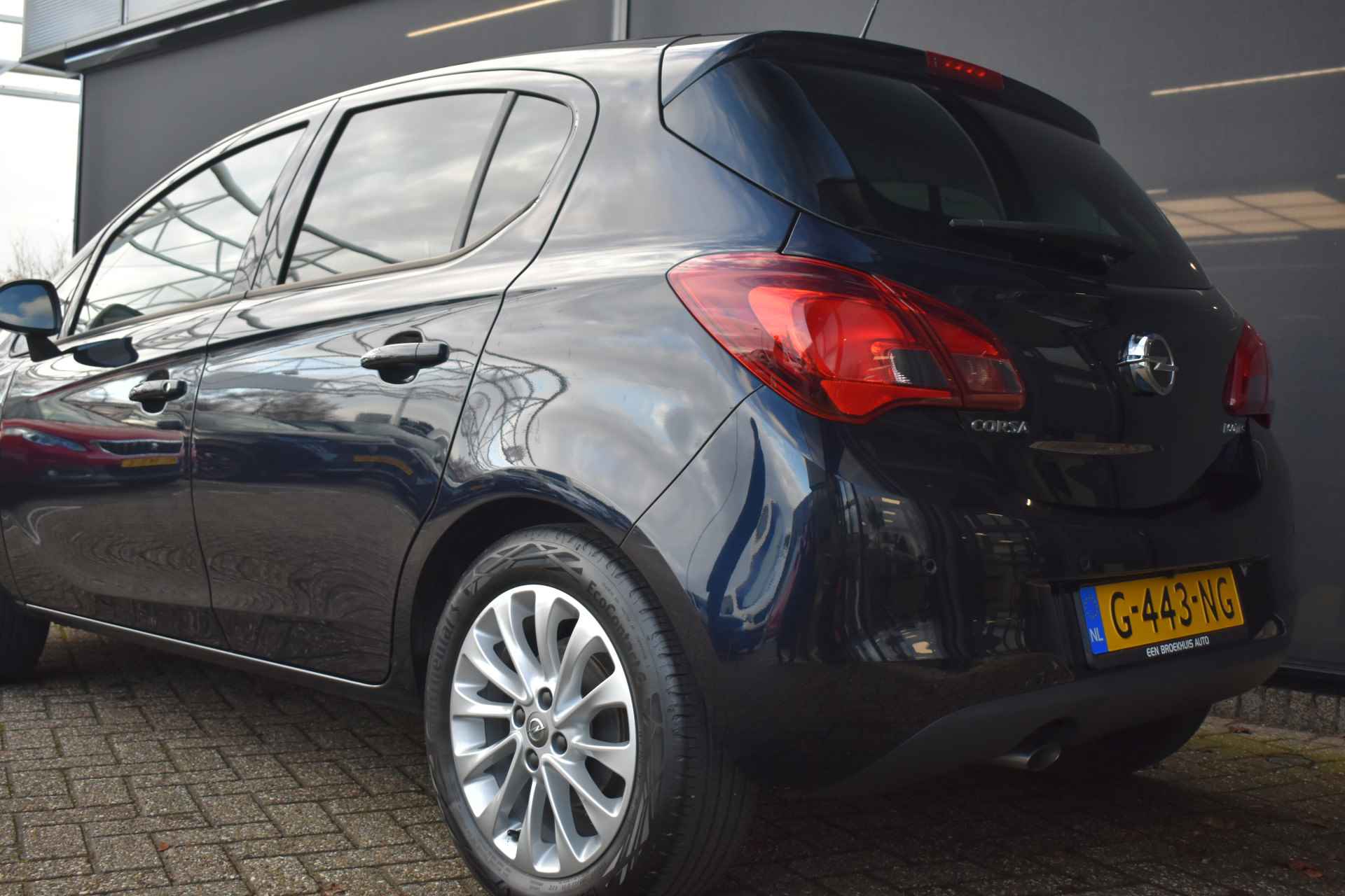 Opel Corsa 1.0 Turbo 120 Jaar Edition+ 90pk | Navigatie | Stuur/Stoelverwarming | Achteruitrijcamera | Climate Control | Parkeersensoren | - 27/41