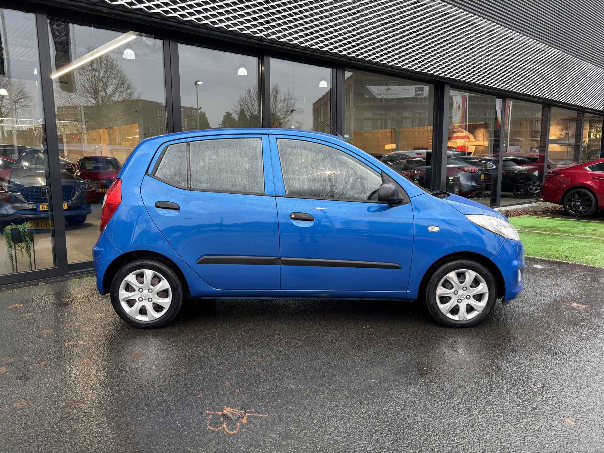 Hyundai i10 1.1 i-Drive /1e eigenaar/Airco/Radio-Cd speler/Elektr. ramen voor - 2/26