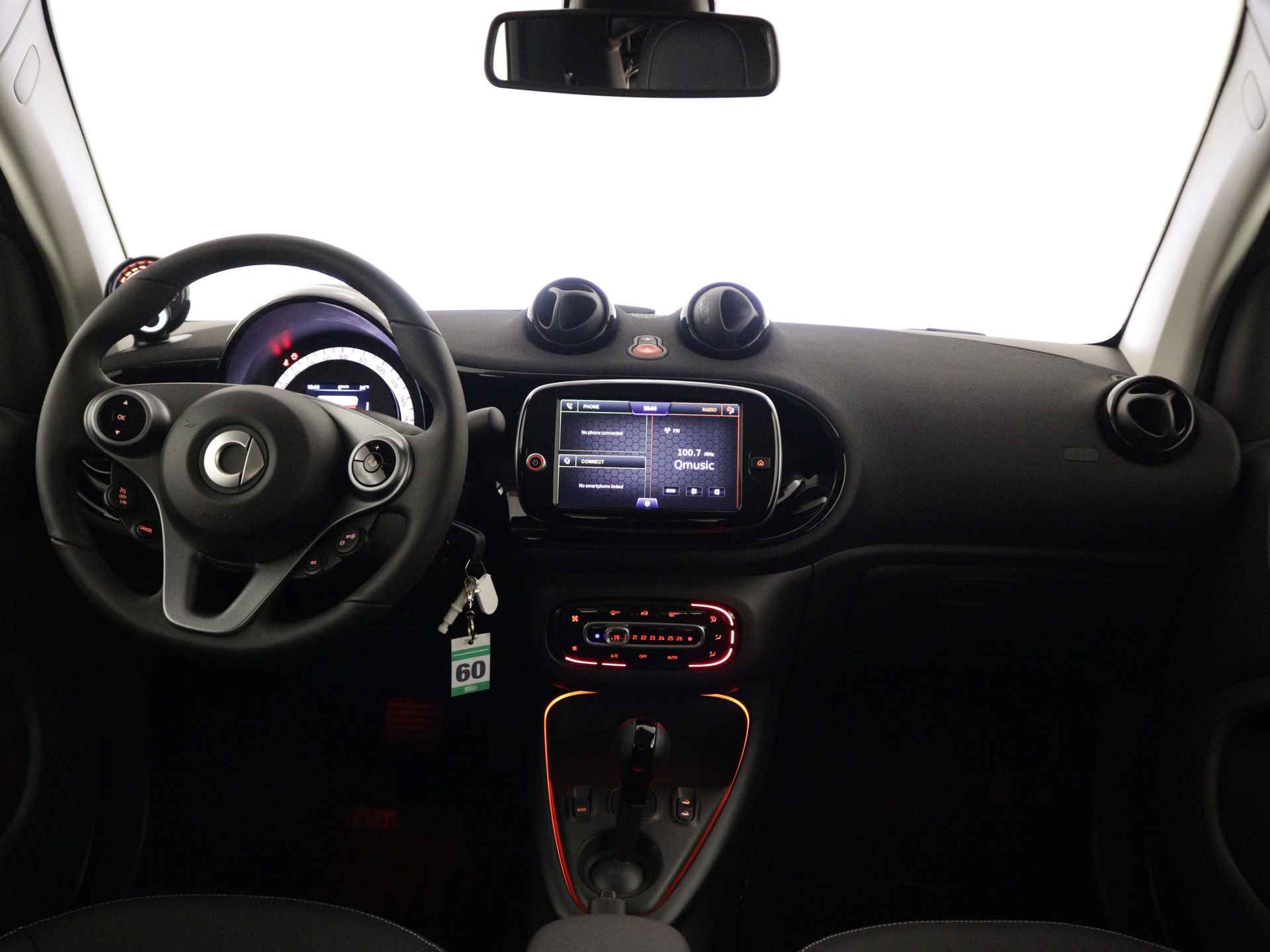 Smart Fortwo cabrio EQ Comfort PLUS | Sfeerverlichting | Stuurwiel verwarmd | Exclusive package | - 5/38