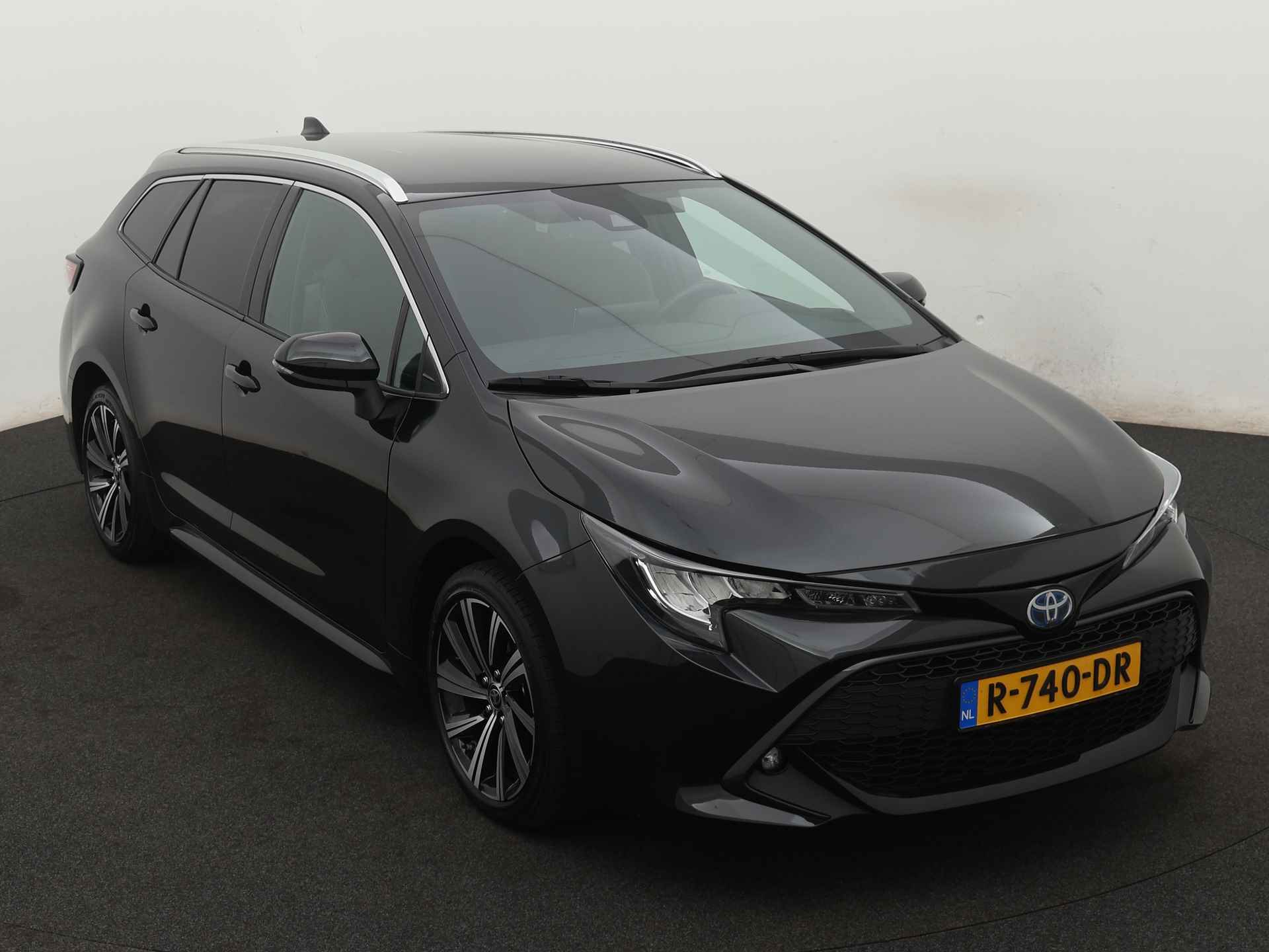 Toyota Corolla Touring Sports 2.0 Hybrid Business Plus | Cloud Navigatie | Stoelverwarming | - 28/41