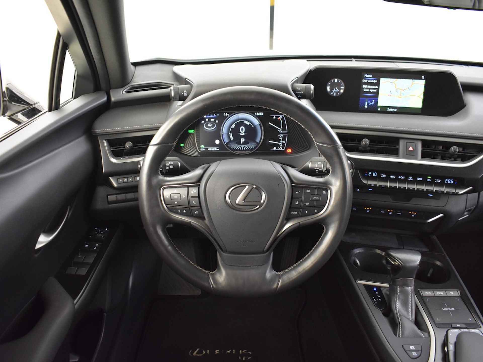 Lexus UX 250h Business Line Pro | Navi | Stuur- & stoelverwarming - 15/36
