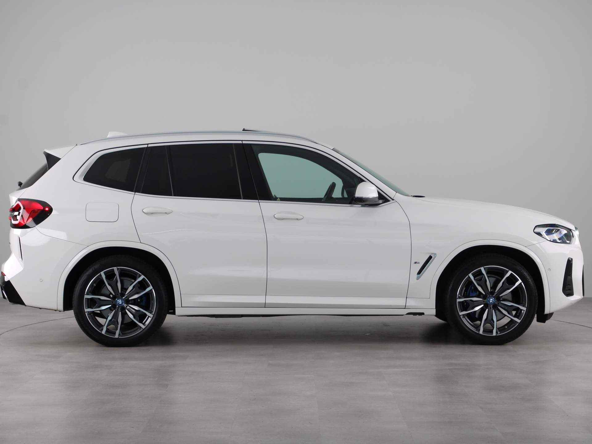 BMW X3 xDrive30e Business Edition Plus - 10/29