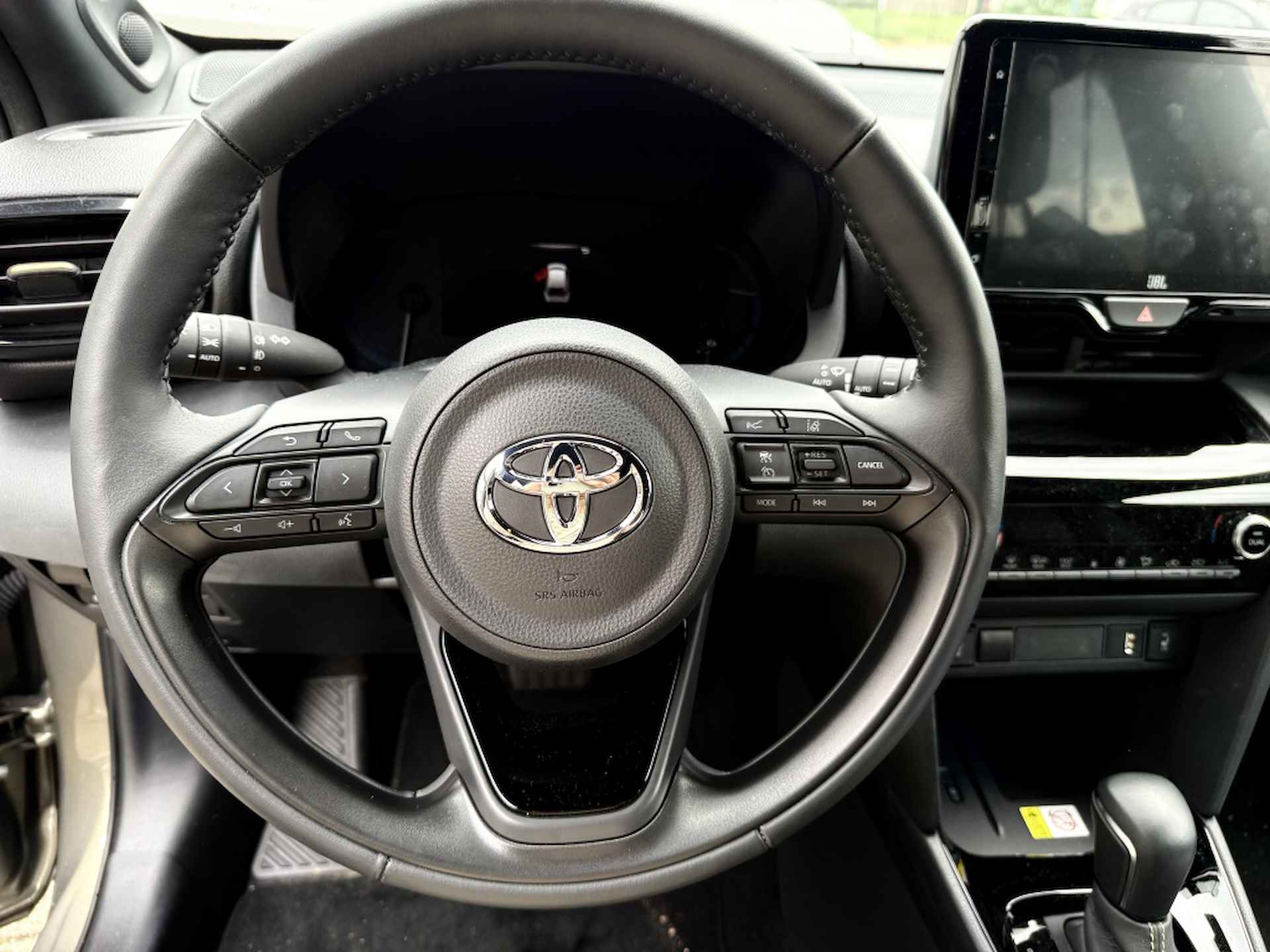 Toyota Yaris Cross 1.5 Hybrid Adventure - 11/30