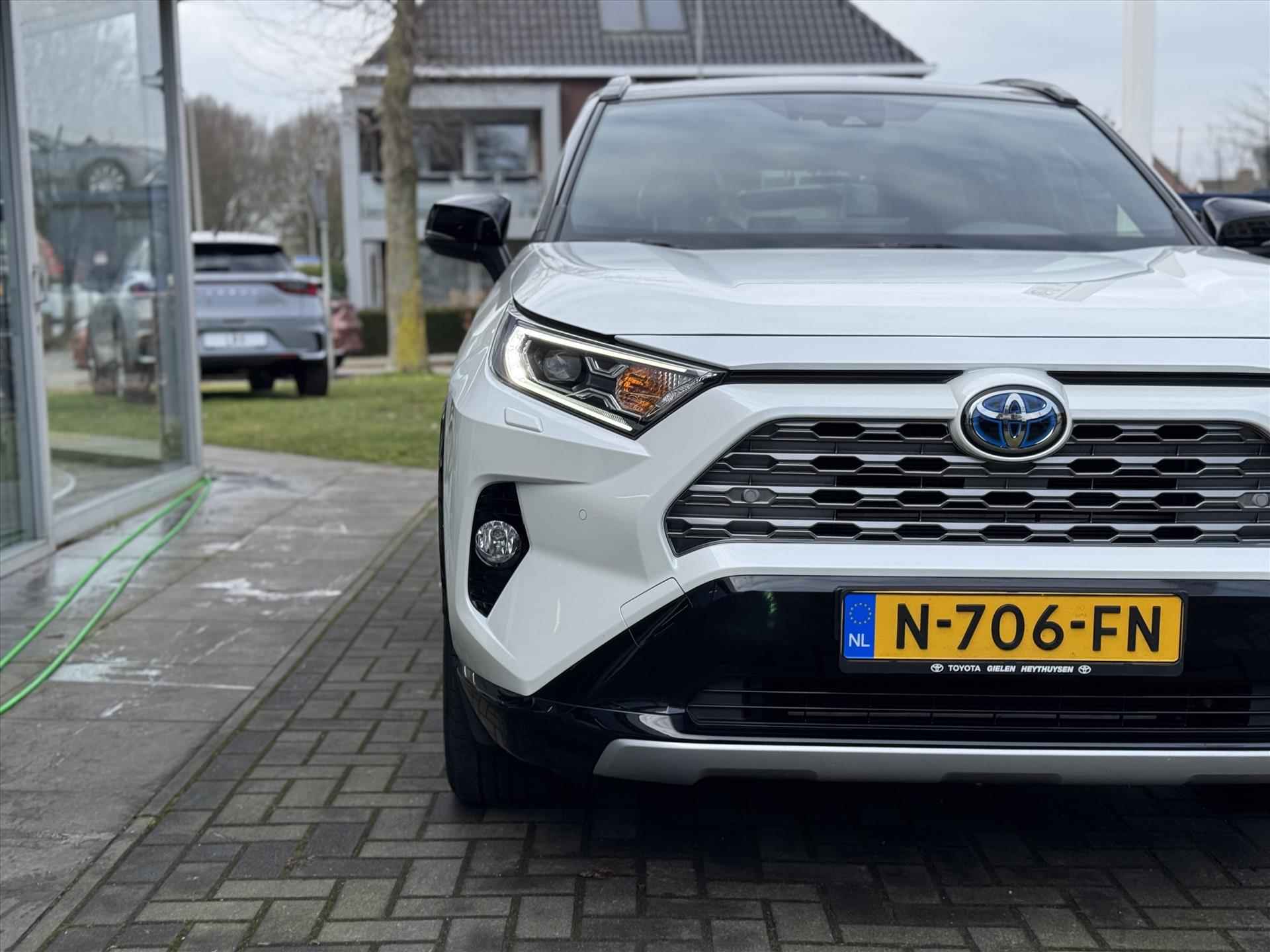 Toyota RAV4 2.5 Hybrid Bi-Tone | Bearlock, Apple CarPlay/Android auto, Parkeersensoren, Elektrische achterklep, Stoel + Stuurverwarming - 9/32