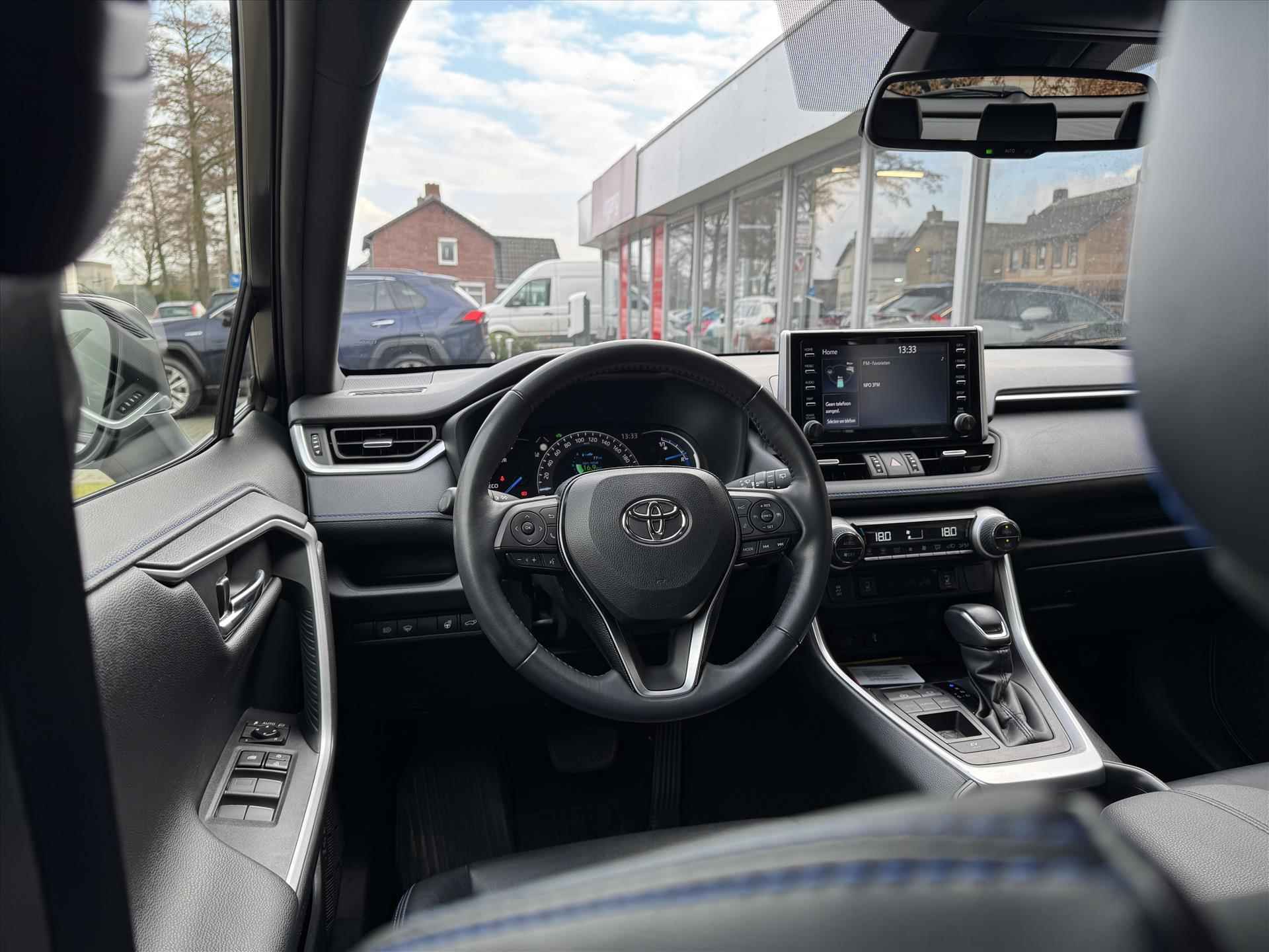 Toyota RAV4 2.5 Hybrid Bi-Tone | Bearlock, Apple CarPlay/Android auto, Parkeersensoren, Elektrische achterklep, Stoel + Stuurverwarming - 11/32