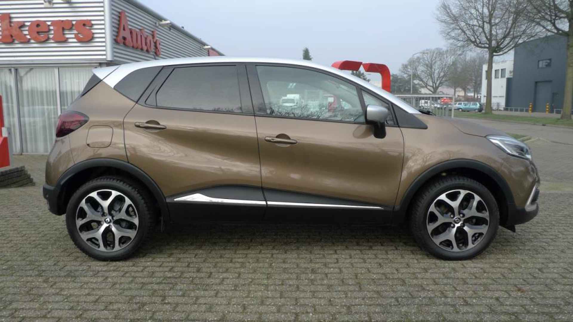 Renault Captur 1.2 TCe Intens navigatie, camera, trekhaak all-in prijs - 11/15
