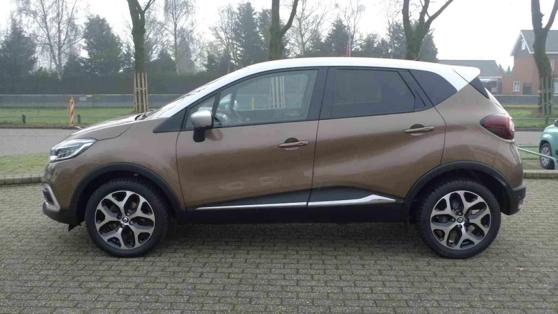 Renault Captur 1.2 TCe Intens navigatie, camera, trekhaak all-in prijs - 13/15