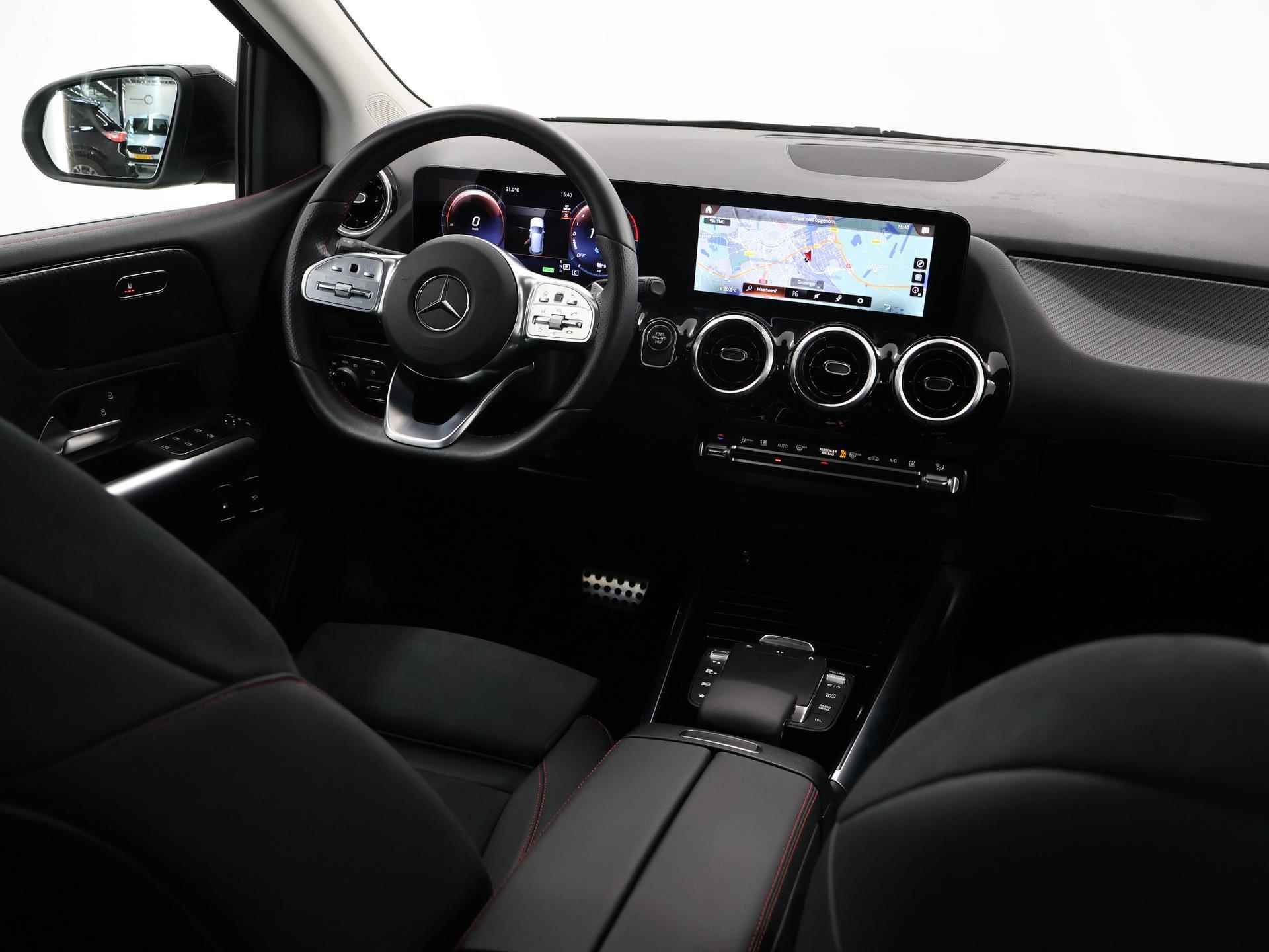 Mercedes-Benz B-klasse 250 e AMG Line | Parkeercamera | Stoelverwarming | Apple & Android carplay | Widescreen cockpit | Led-koplampen | Elektr. achterklep | - 10/45