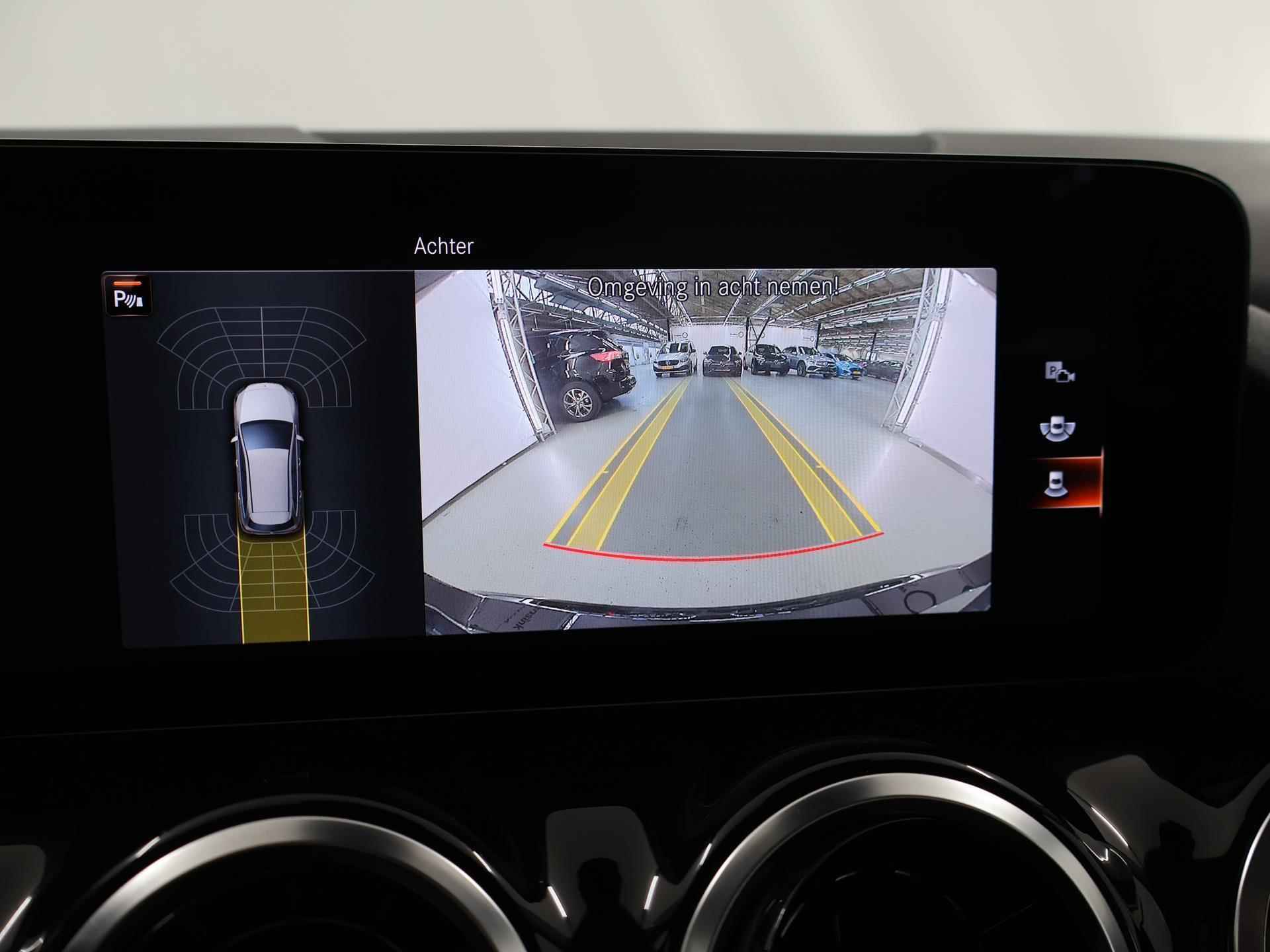 Mercedes-Benz B-klasse 250 e AMG Line | Parkeercamera | Stoelverwarming | Apple & Android carplay | Widescreen cockpit | Led-koplampen | Elektr. achterklep | - 15/45