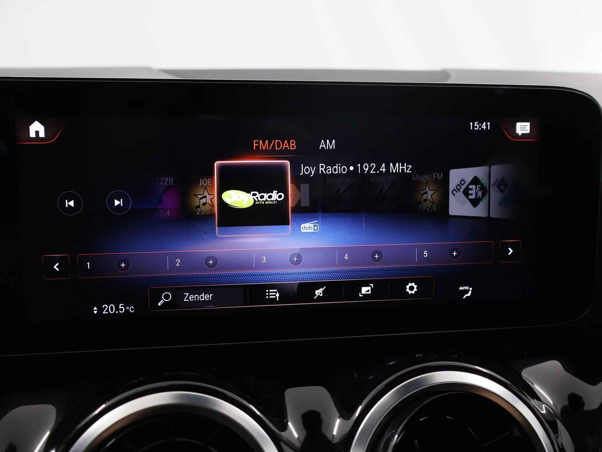 Mercedes-Benz B-klasse 250 e AMG Line | Parkeercamera | Stoelverwarming | Apple & Android carplay | Widescreen cockpit | Led-koplampen | Elektr. achterklep | - 16/45