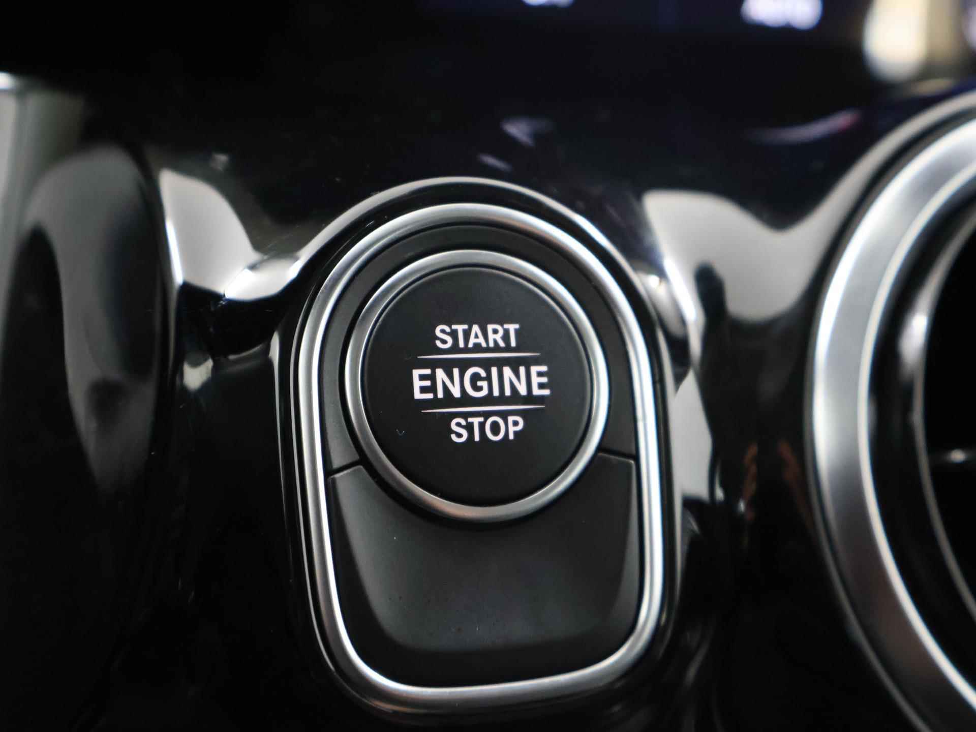Mercedes-Benz B-klasse 250 e AMG Line | Parkeercamera | Stoelverwarming | Apple & Android carplay | Widescreen cockpit | Led-koplampen | Elektr. achterklep | - 32/45