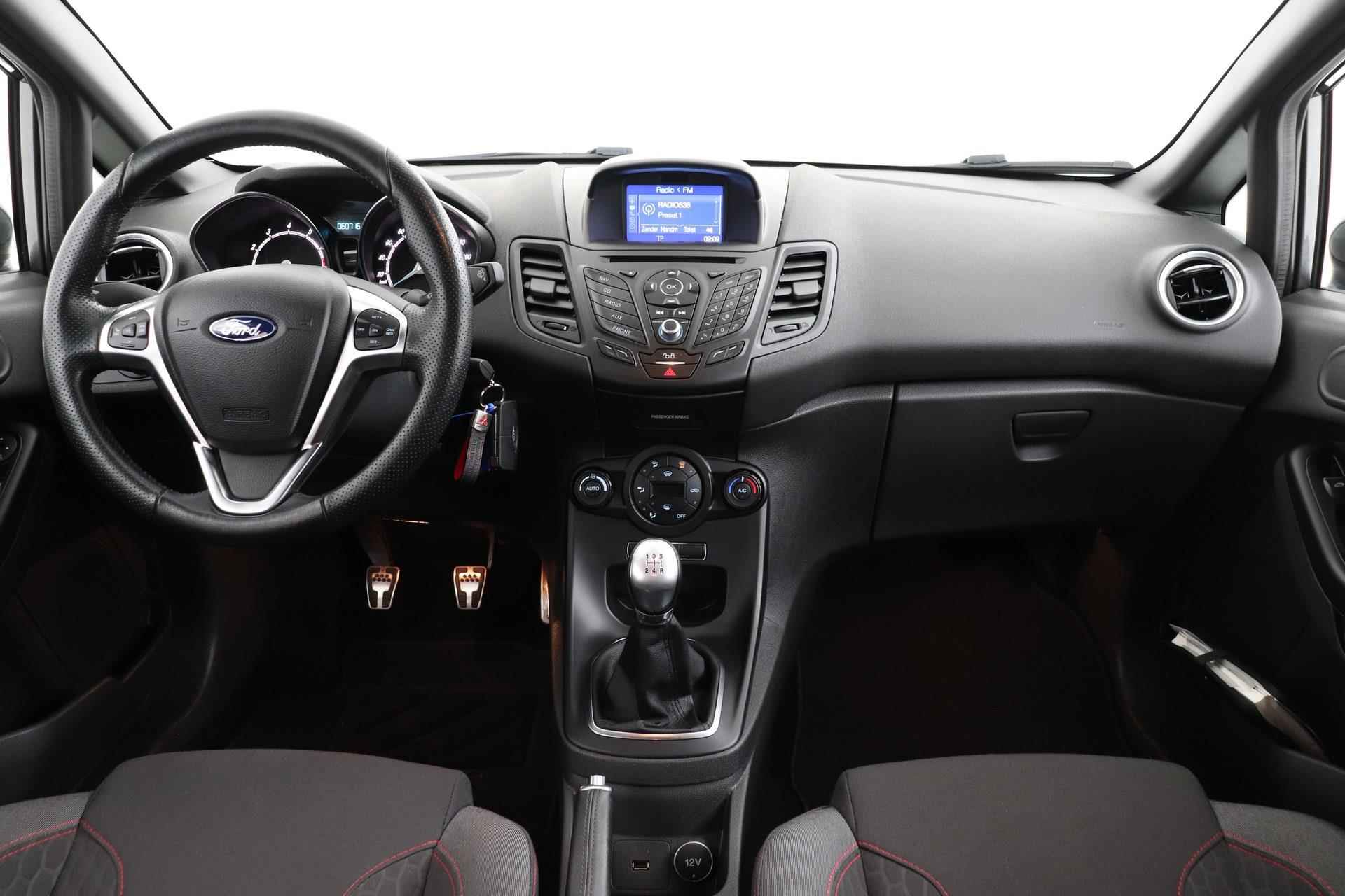 Ford Fiesta 1.0 EcoBoost ST Line | Org NL | Navigatie | Parkeersensoren | Climate Control - 15/36