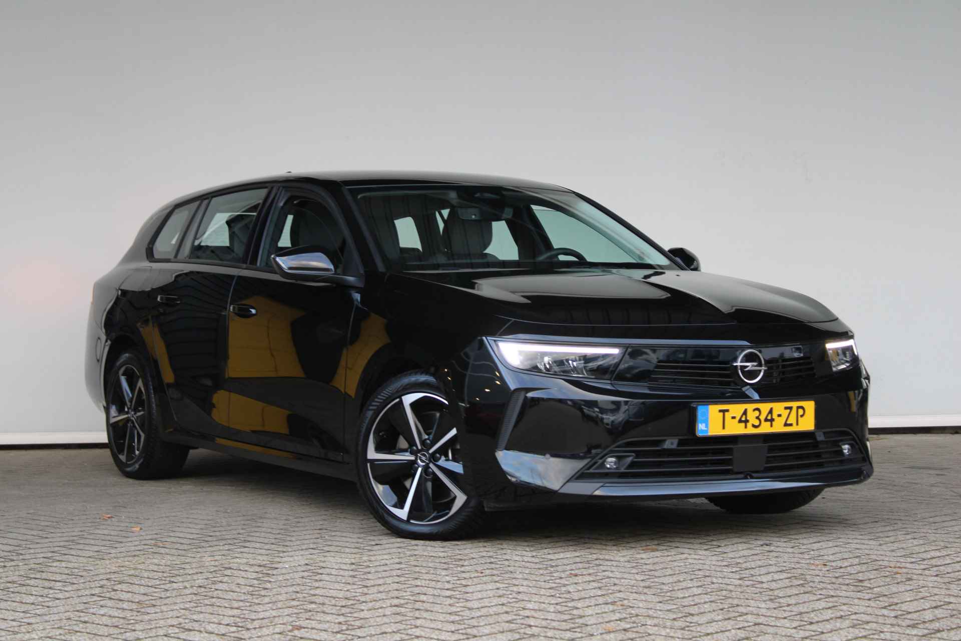 Opel Astra Sports Tourer 1.6 Turbo Hybrid | Adaptieve Cruise | LED | Apple carplay | - 4/33