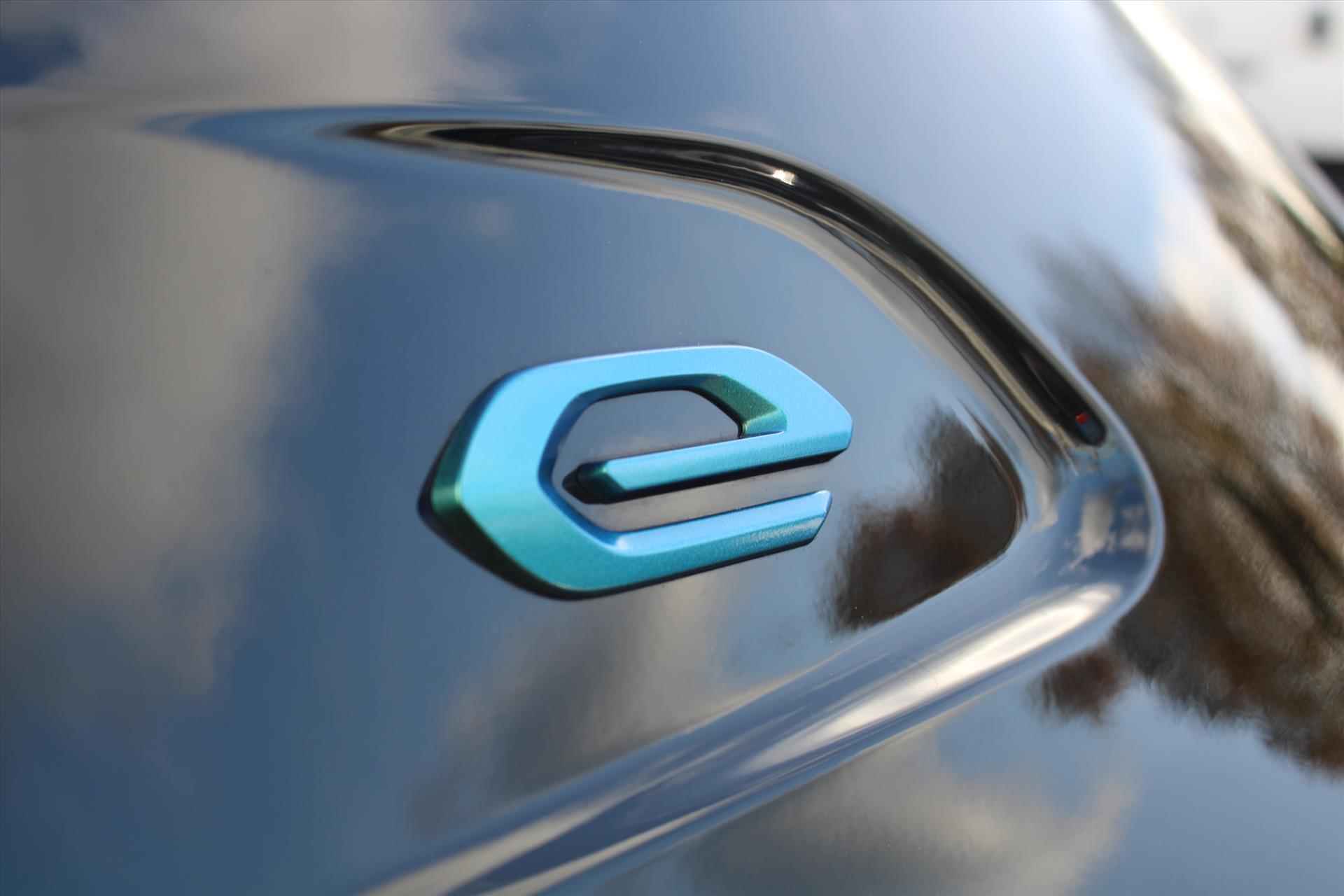 PEUGEOT e-208 EV 50kWh 136pk Active Pack | Navigatie | Sensoren | CarPlay |  € 2000 subsidie I 15 km - 37/43