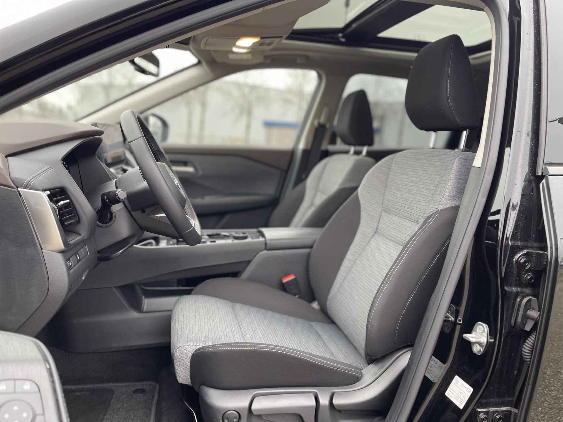 Nissan X-Trail 1.5 e-4orce N-Connecta 4WD 7p. Lounge Pack | Panoramadak | Adapt. Cruise Control | 360° Camera | Dodehoek | Apple Carplay/Android Auto | Rijklaarprijs! - 9/26
